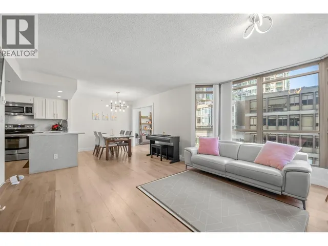 706 - 867 HAMILTON STREET, Vancouver 2