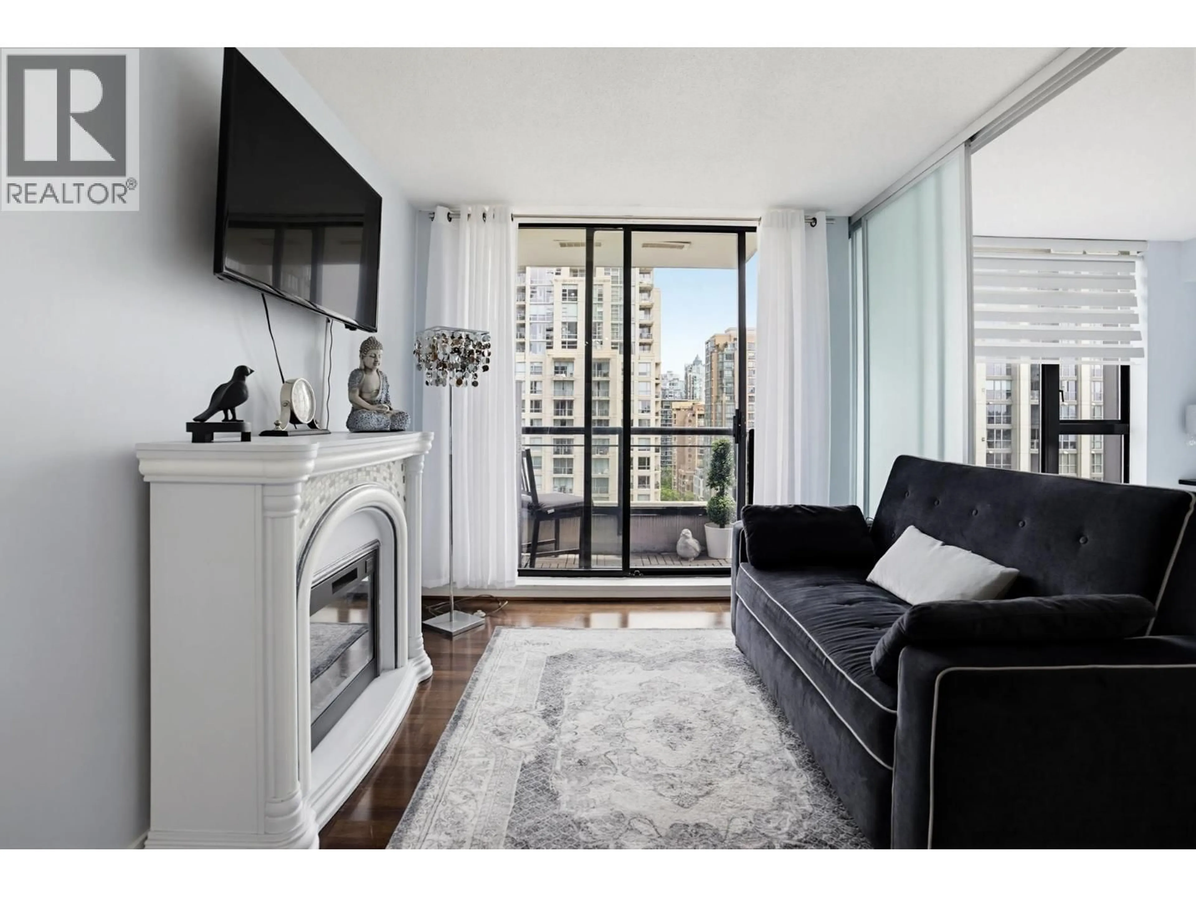 Living room with furniture, unknown for 1703 - 1295 RICHARDS STREET, Vancouver British Columbia V6B4K8