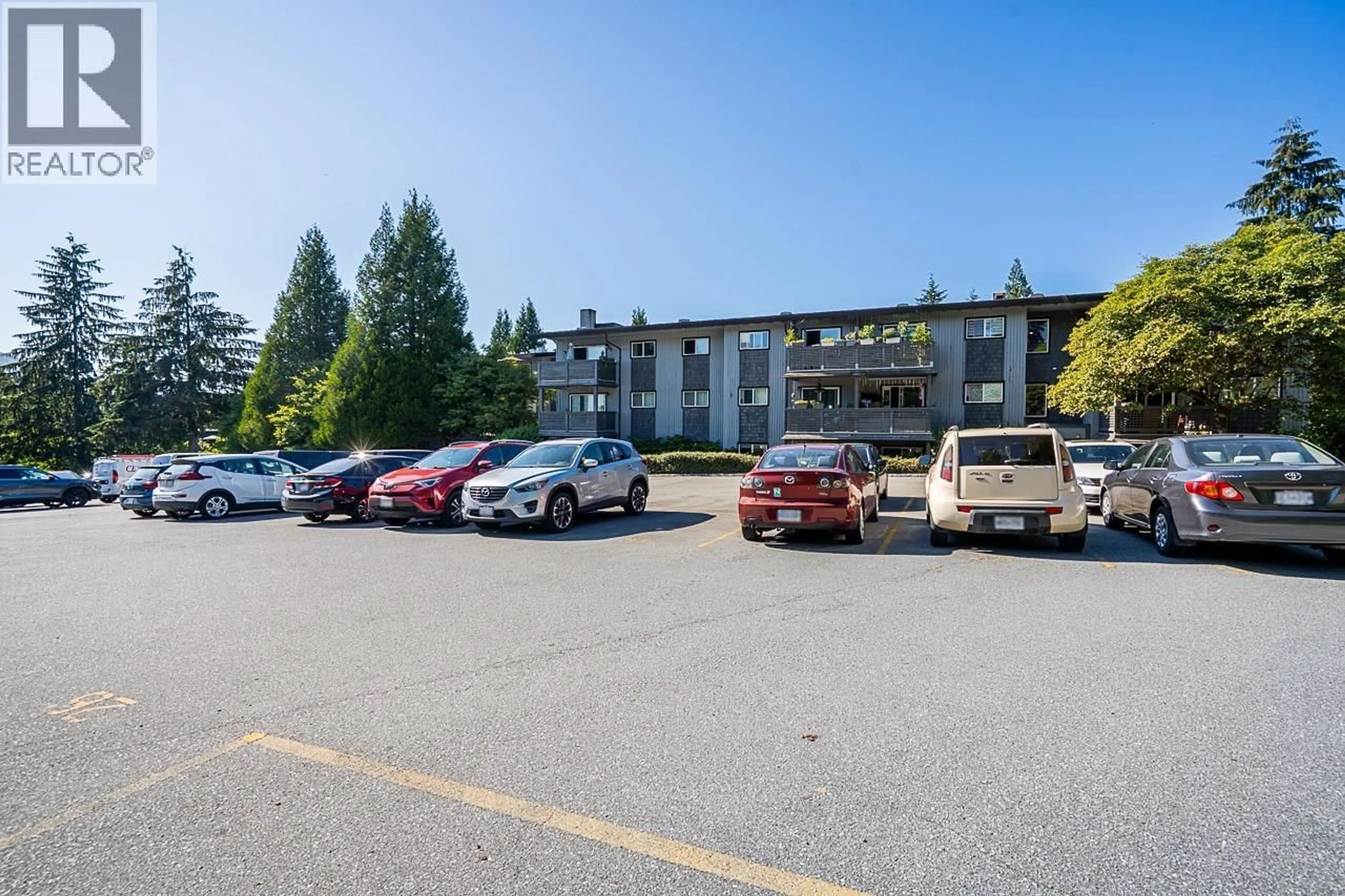 A pic from outside/outdoor area/front of a property/back of a property/a pic from drone, mountain view for 167 - 200 WESTHILL PLACE, Port Moody British Columbia V3H1V2