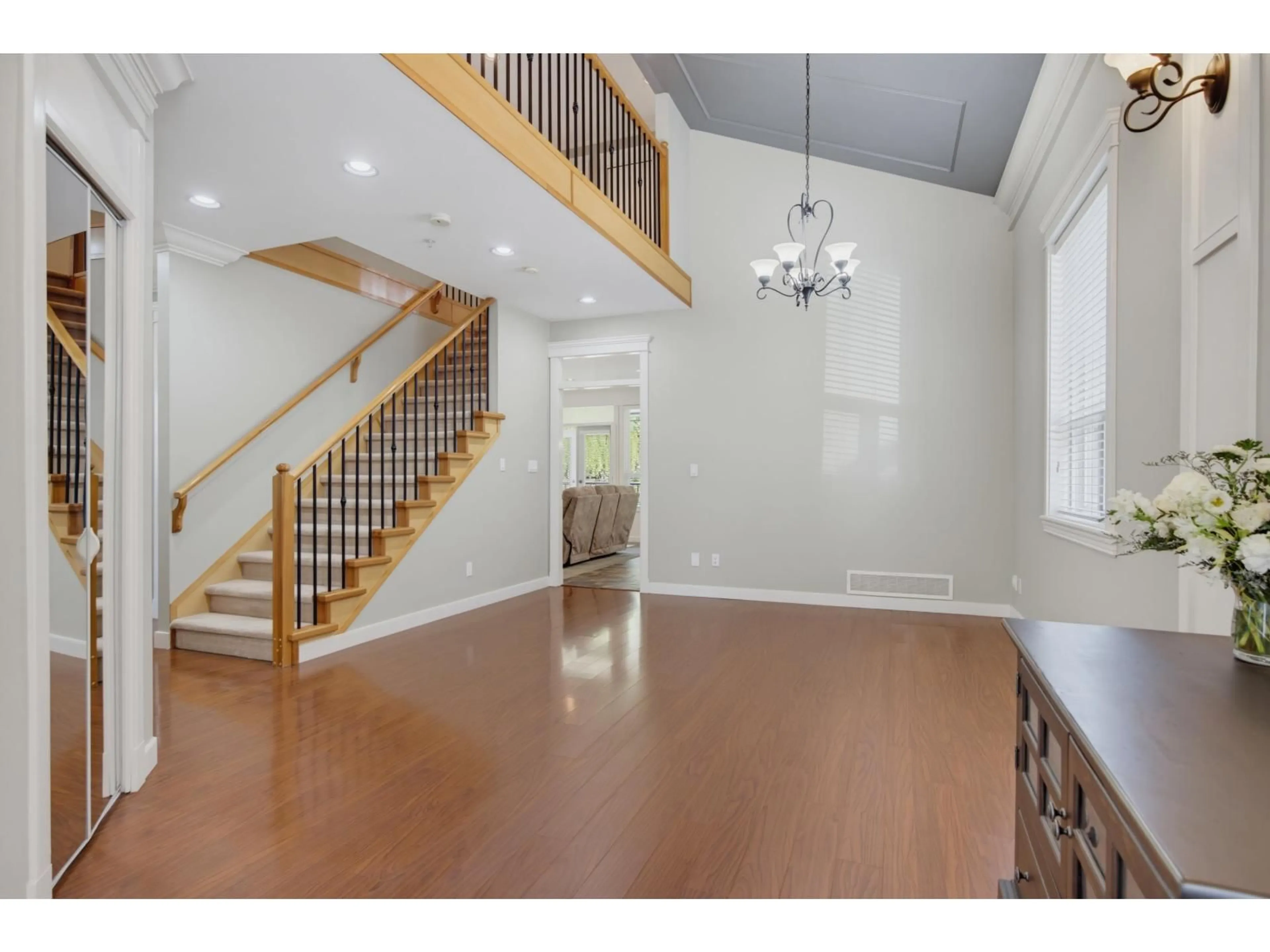 Unknown for 9480 216B STREET, Langley British Columbia V1M4E4