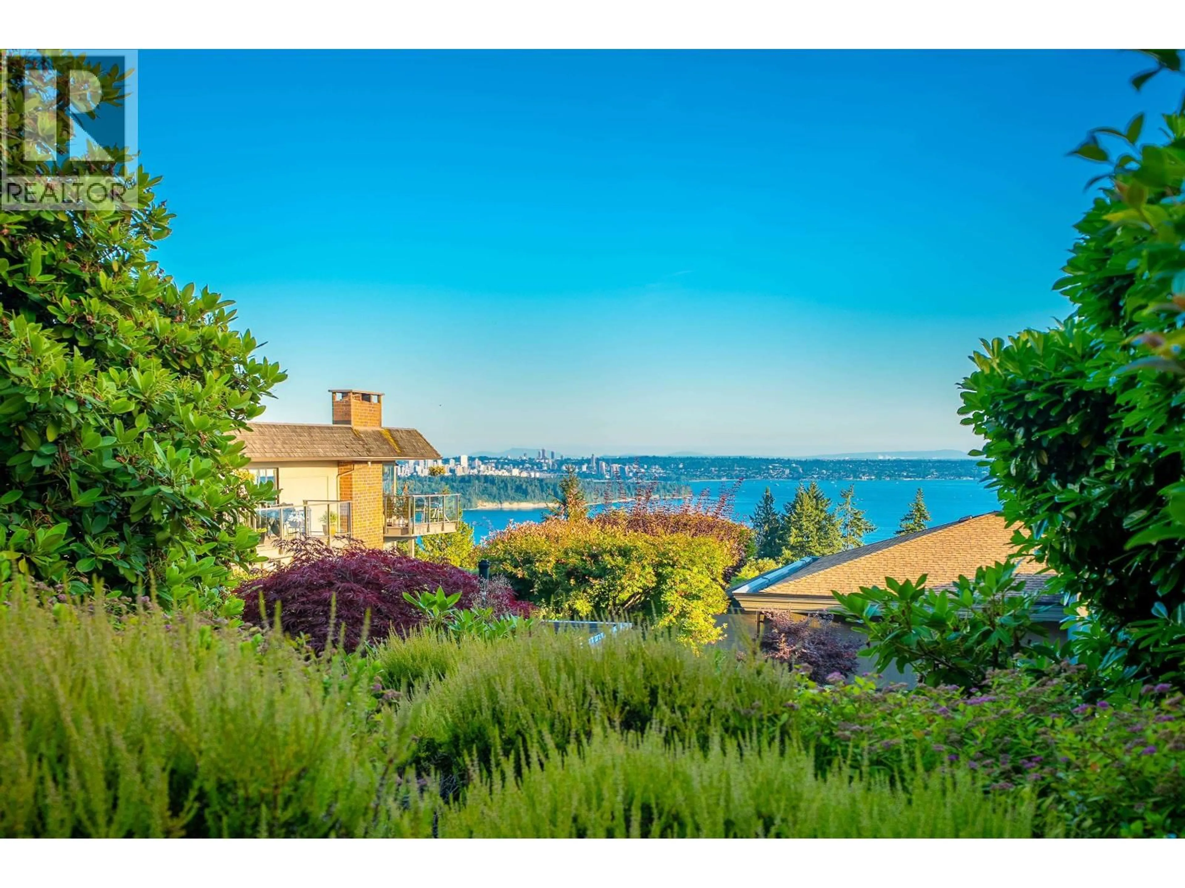 Unknown for 18 - 2214 FOLKSTONE WAY, West Vancouver British Columbia V7S2X7