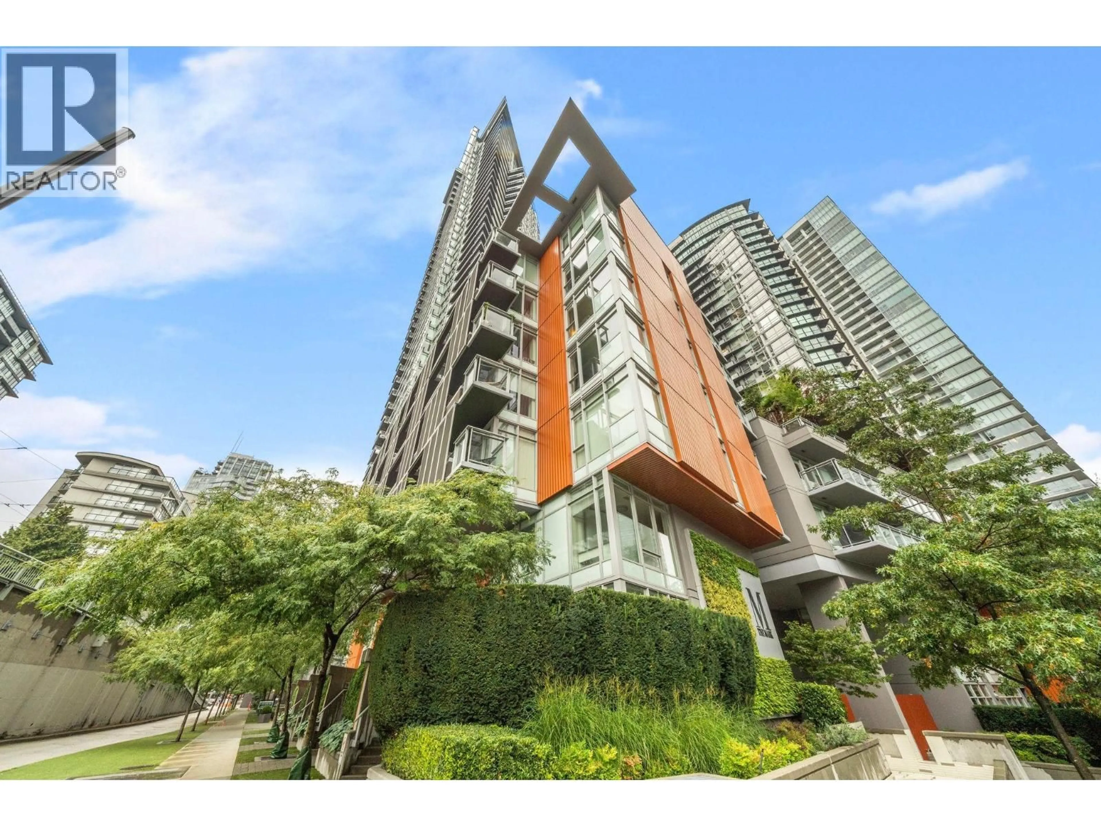Indoor foyer for 3103 - 1372 SEYMOUR STREET, Vancouver British Columbia V6B0L1