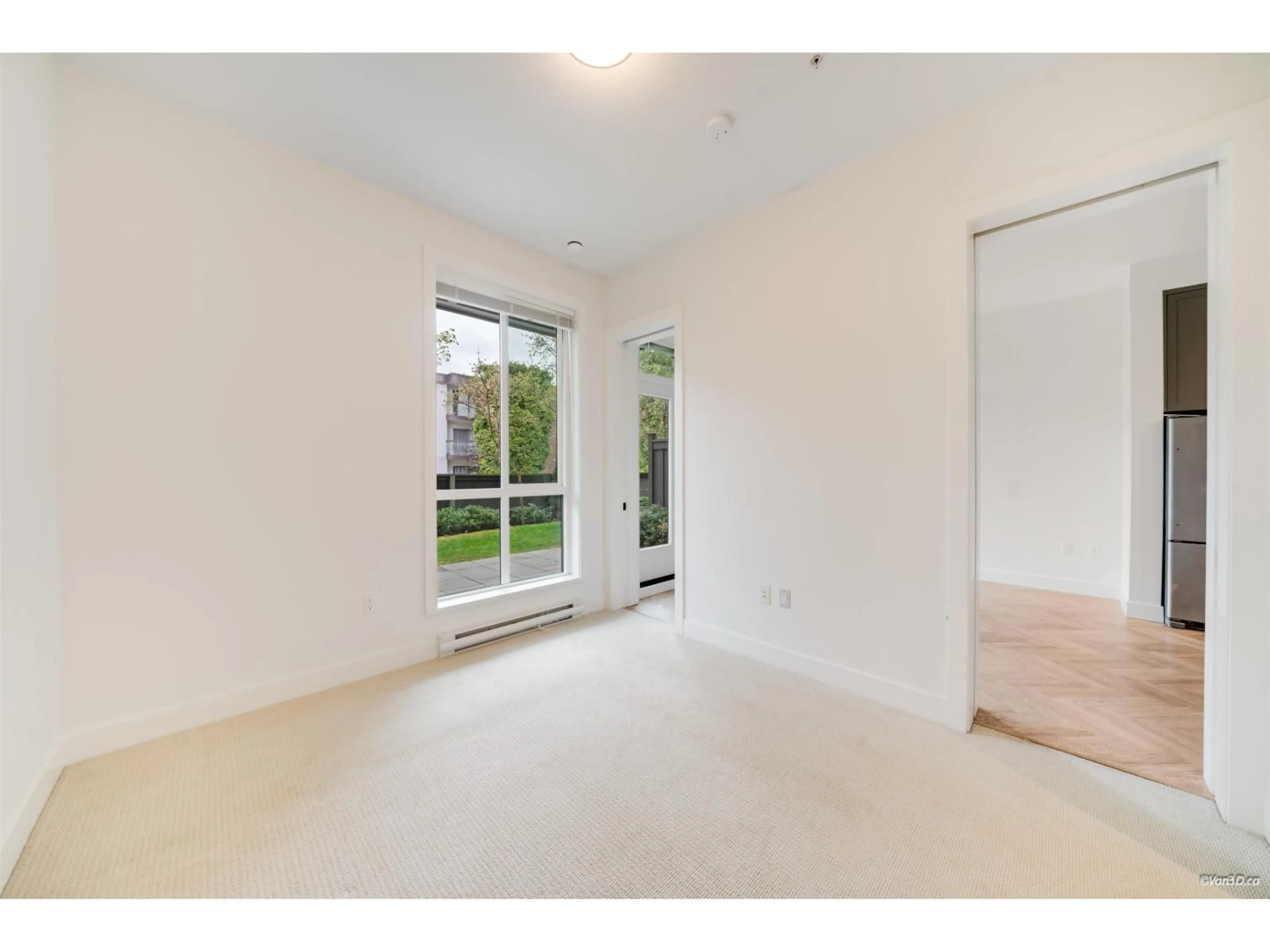 A pic of a room for 114 - 10168 149 STREET, Surrey British Columbia V3R0E9