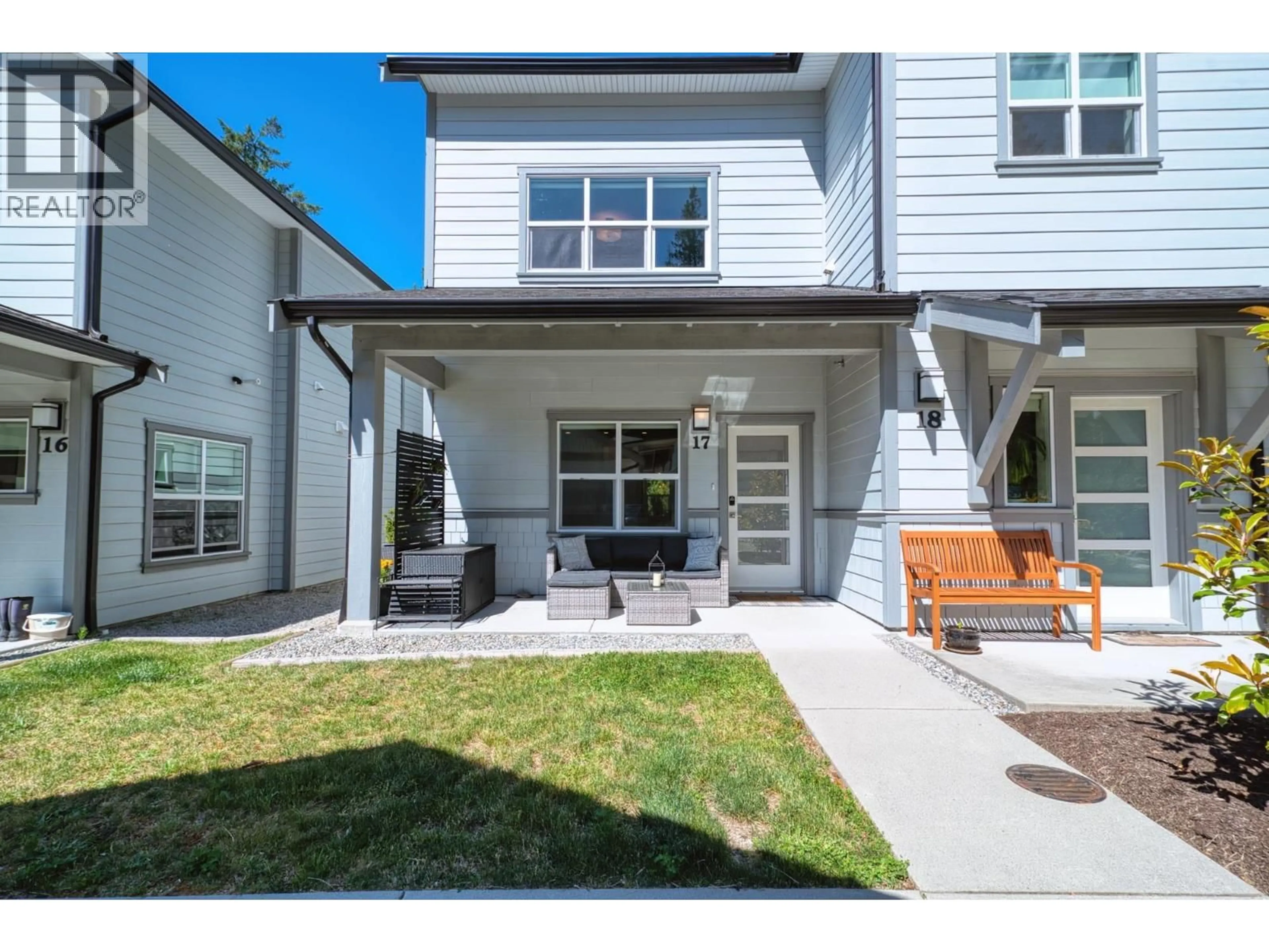 Unknown for 17 - 950 WOODSWORTH ROAD, Gibsons British Columbia V0N1V7