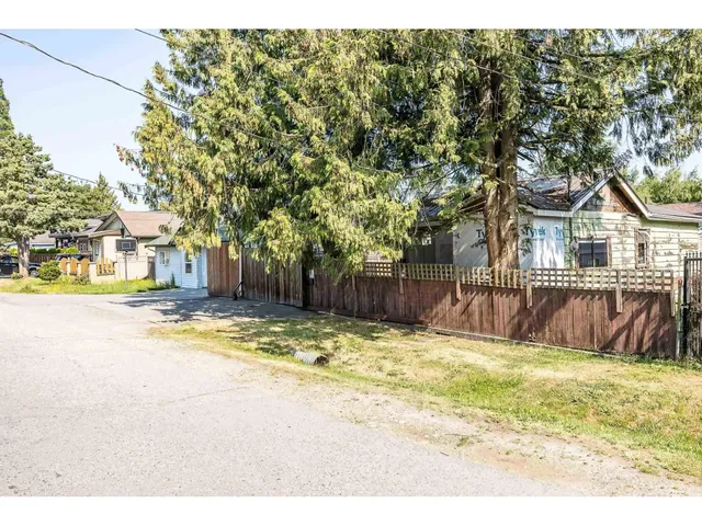 12505 114 AVENUE, Surrey 2