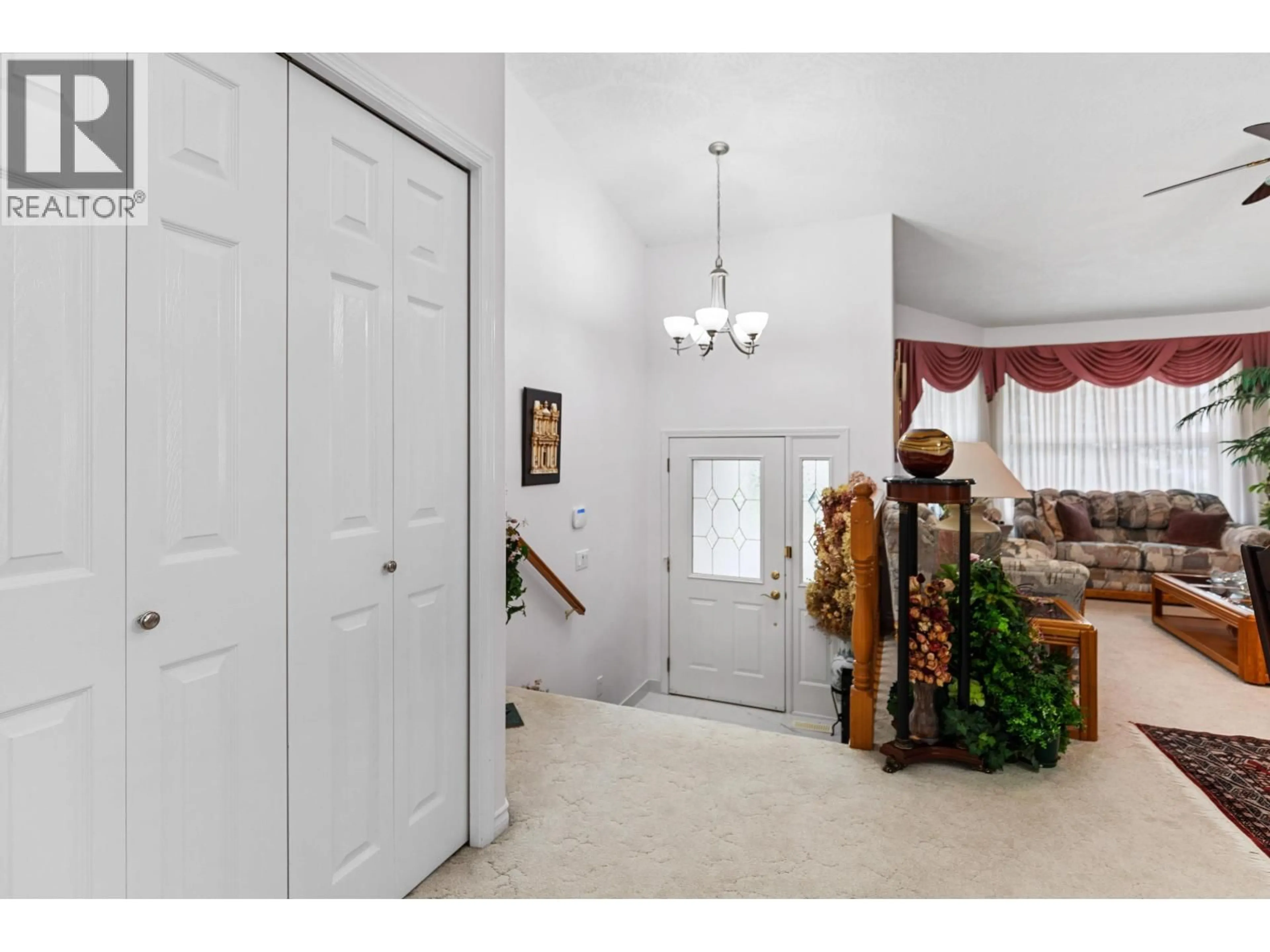 Indoor entryway for 3228 ST FRANCES CRESCENT, Prince George British Columbia V2N4Y9
