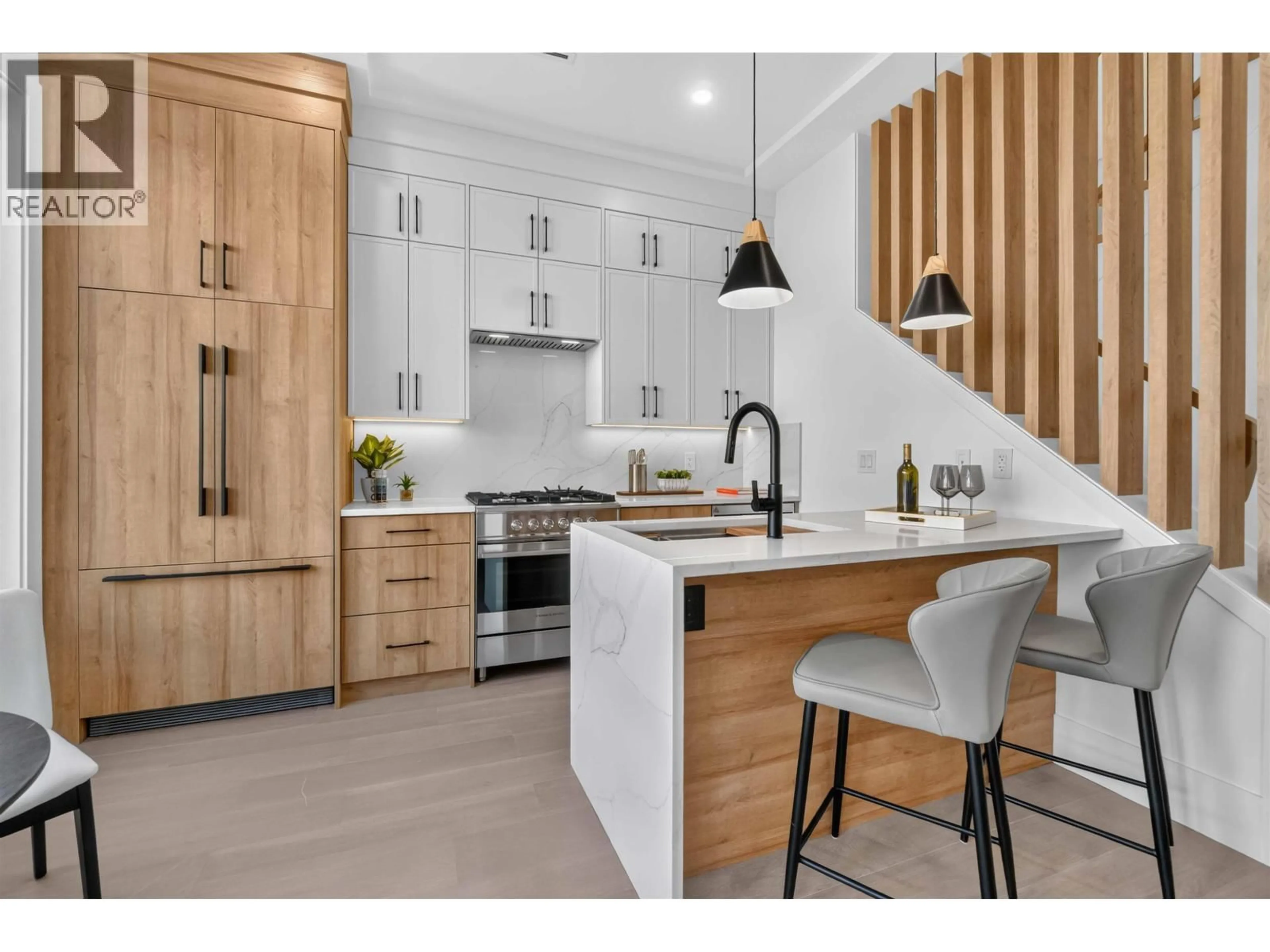 Contemporary kitchen, unknown for 2 - 3271 E GEORGIA STREET, Vancouver British Columbia V5K2L2