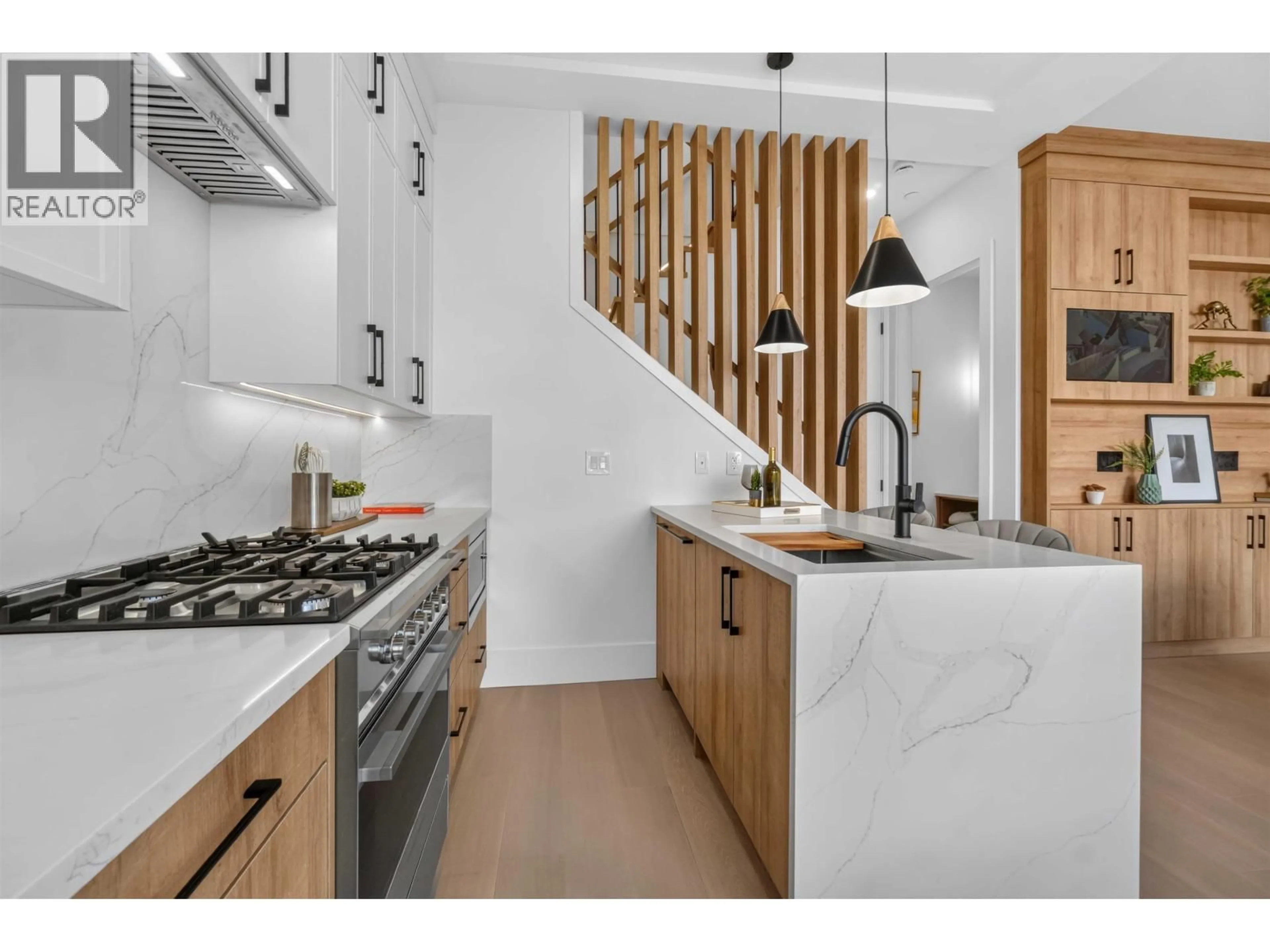 Open concept kitchen, unknown for 2 - 3271 E GEORGIA STREET, Vancouver British Columbia V5K2L2
