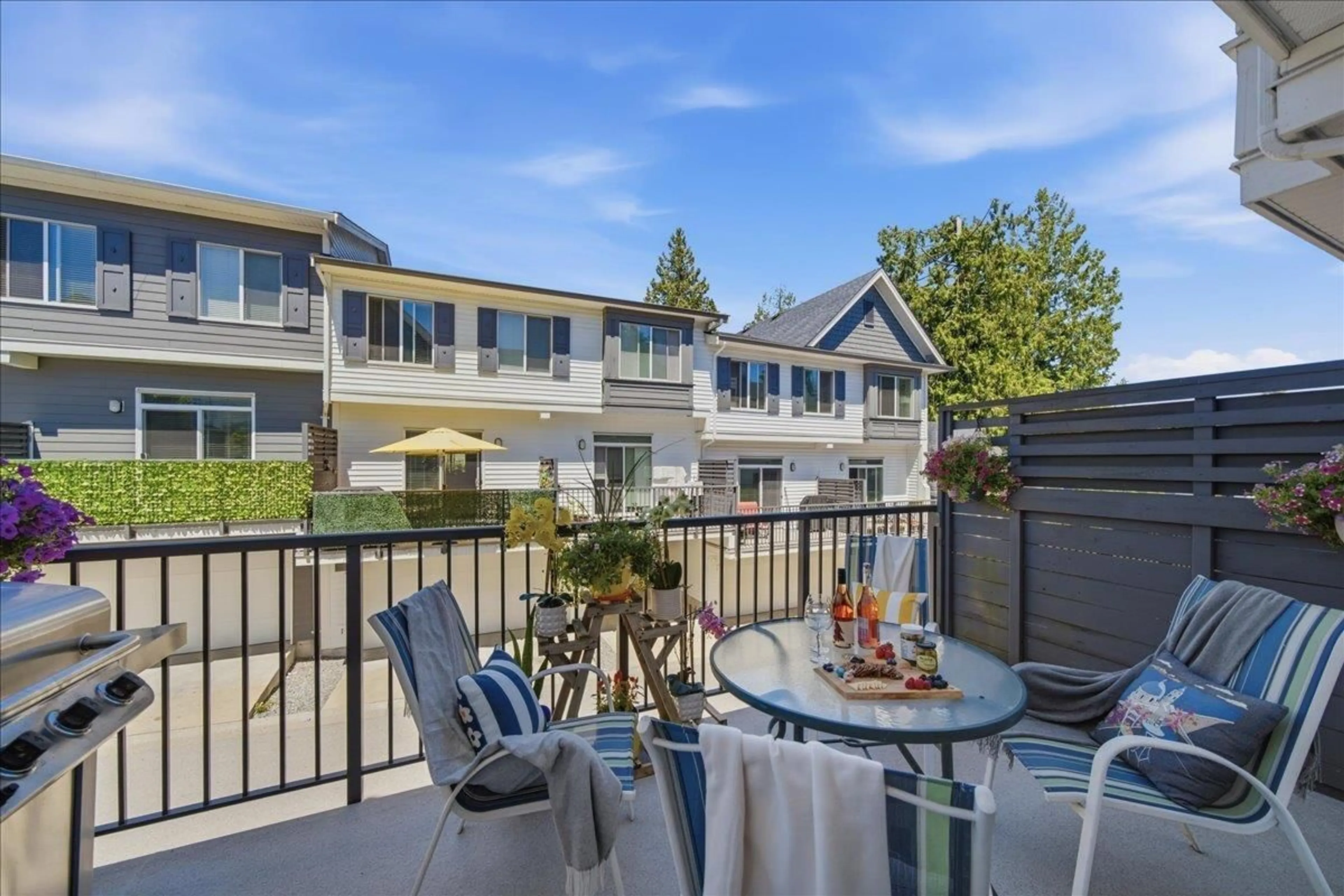 Patio, unknown for 53 - 8130 136A STREET, Surrey British Columbia V3W1H9