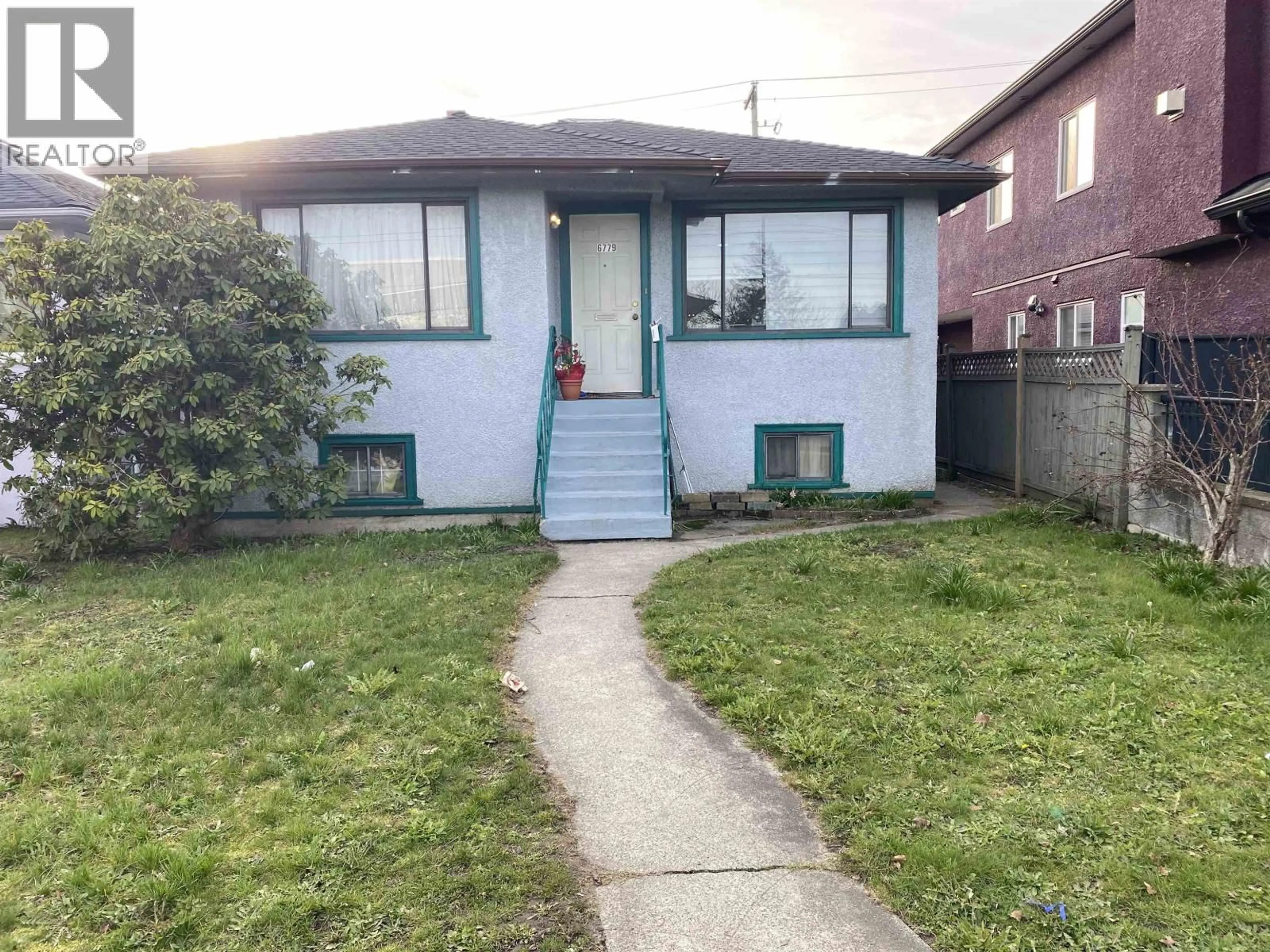 Unknown for 6779 MAIN STREET, Vancouver British Columbia V5X3H4