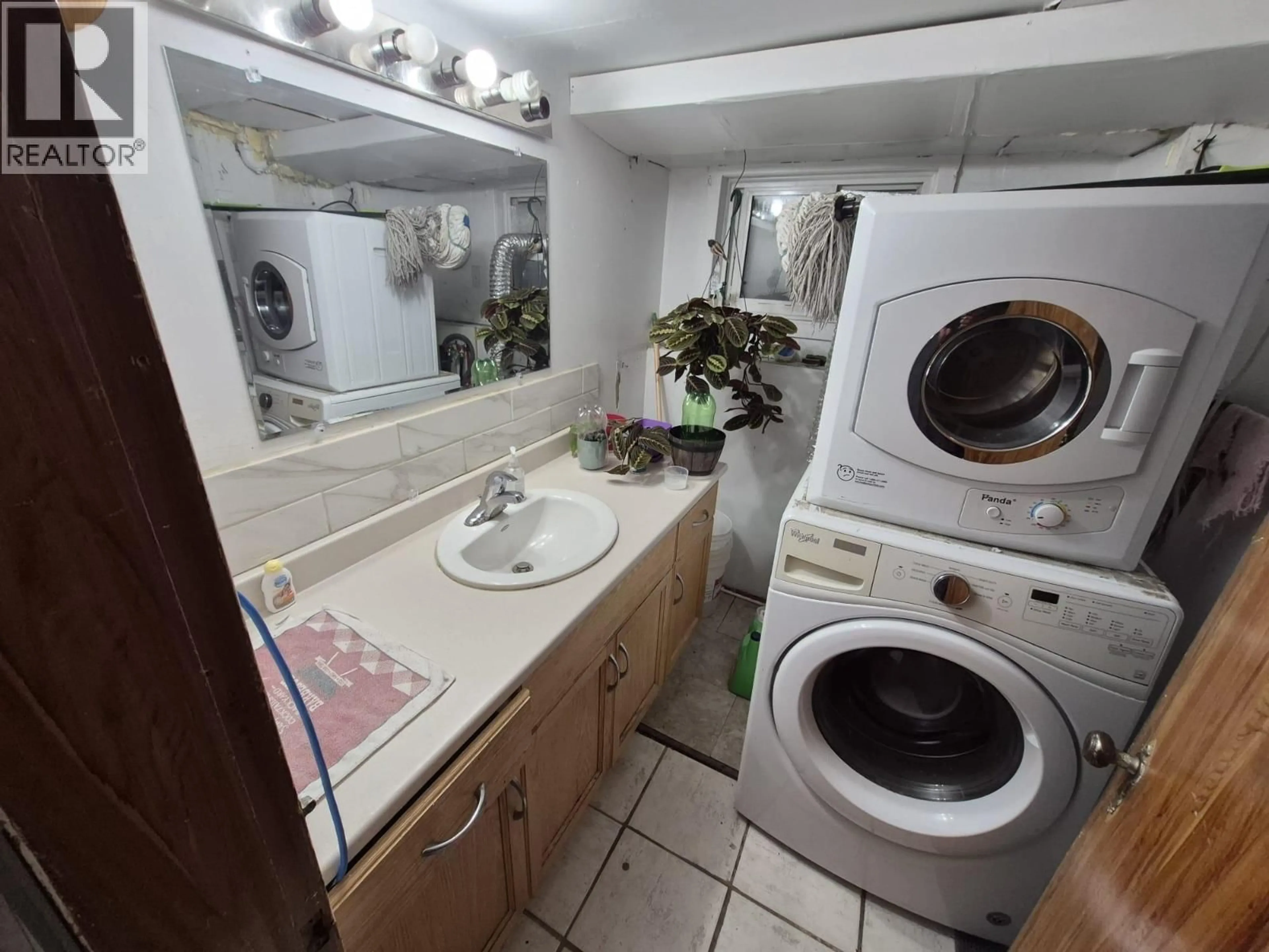 Unknown for 6779 MAIN STREET, Vancouver British Columbia V5X3H4
