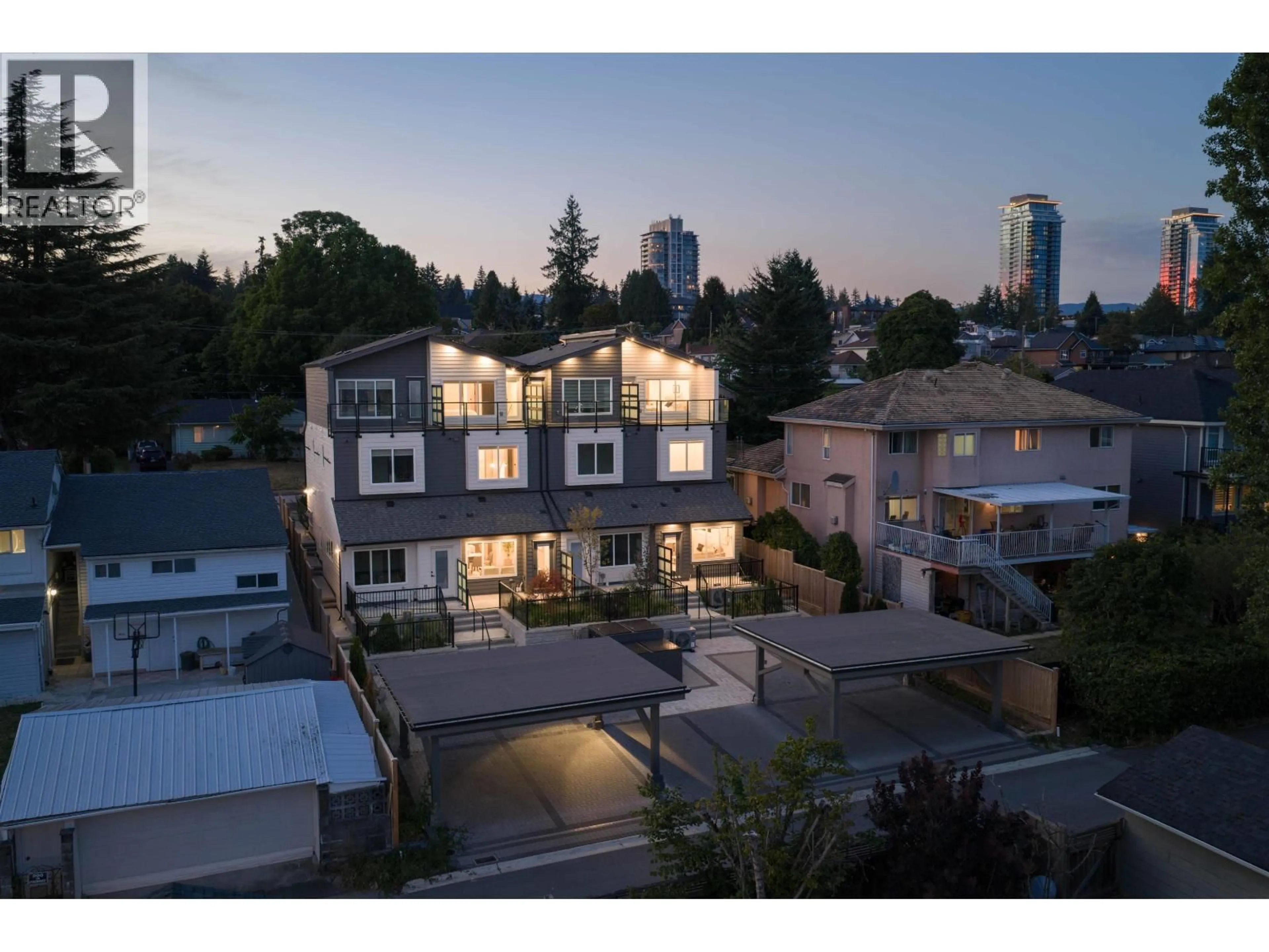 A pic from outside/outdoor area/front of a property/back of a property/a pic from drone, street for 103 - 914 ROCHESTER AVENUE, Coquitlam British Columbia V3K2W6