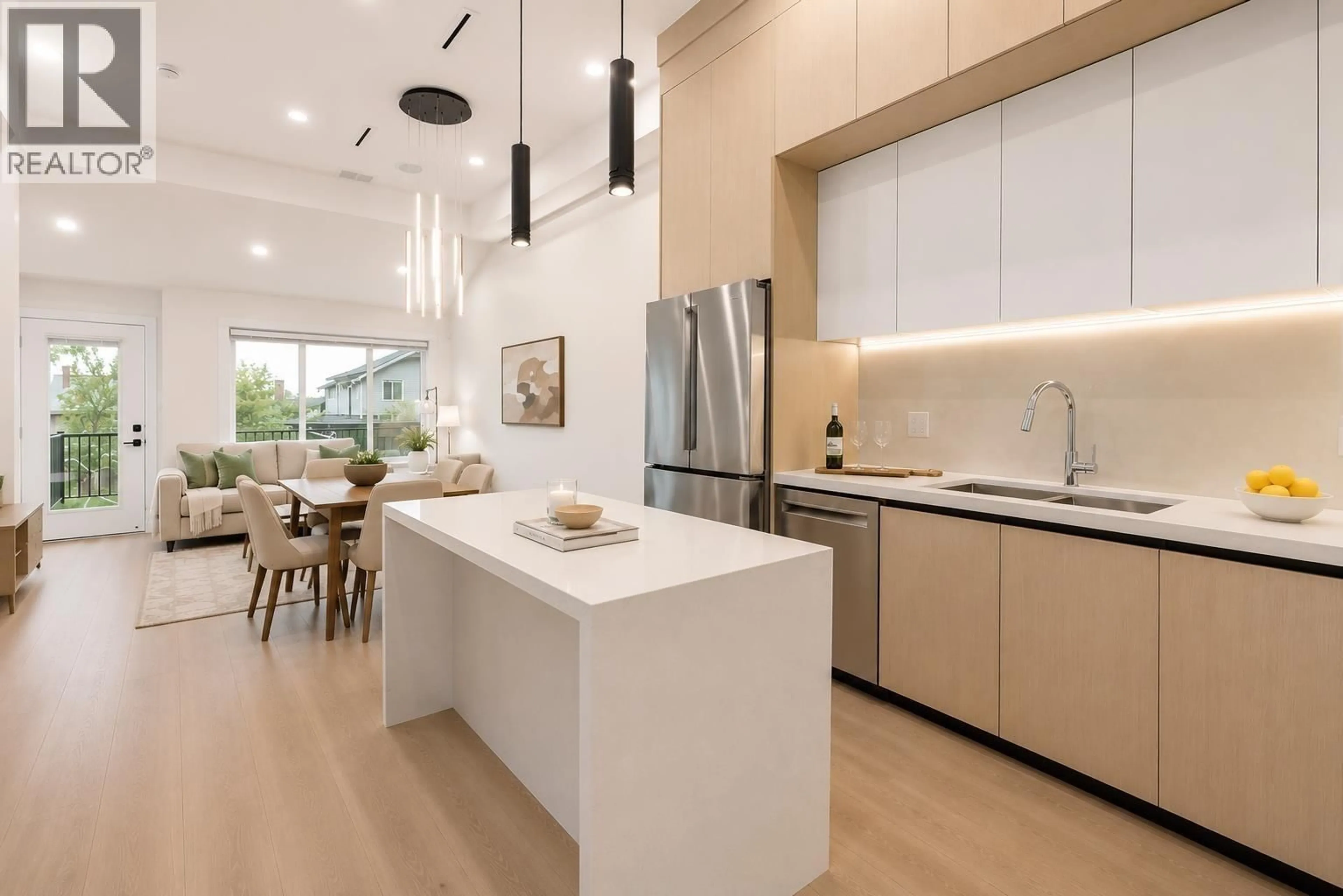 Open concept kitchen, unknown for 103 - 914 ROCHESTER AVENUE, Coquitlam British Columbia V3K2W6