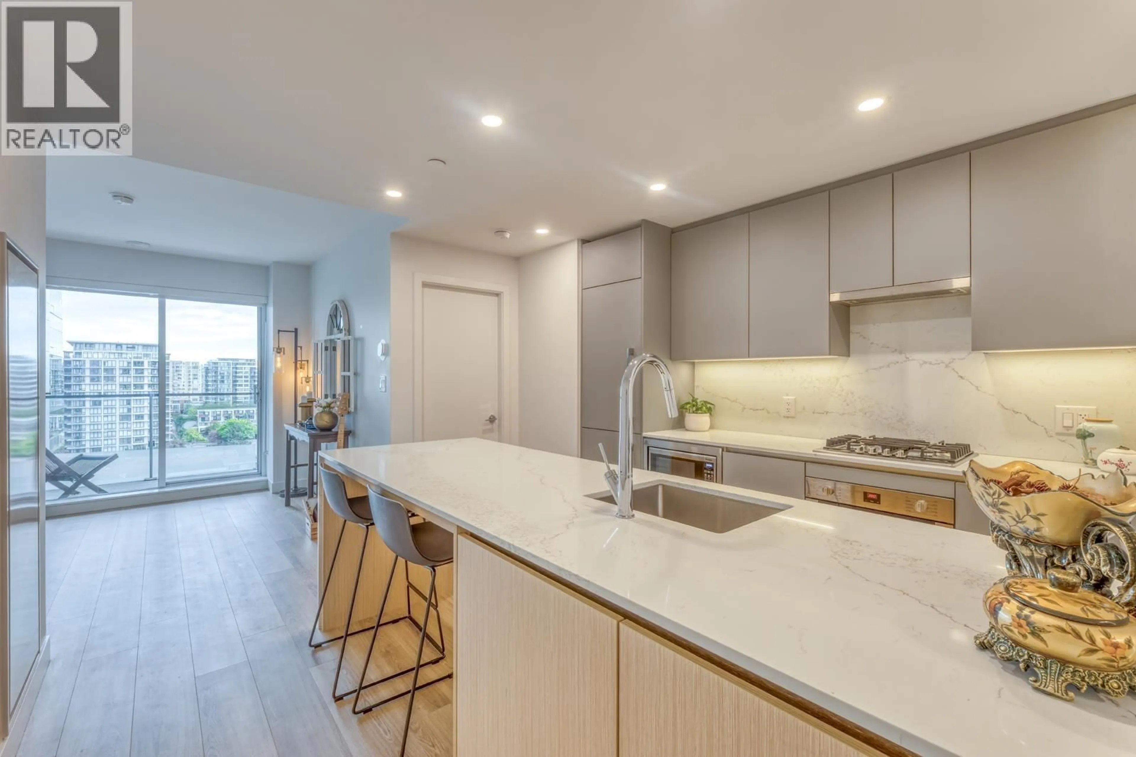 Open concept kitchen, unknown for 1207 - 5593 NO. 3 ROAD, Richmond British Columbia V6X0X6
