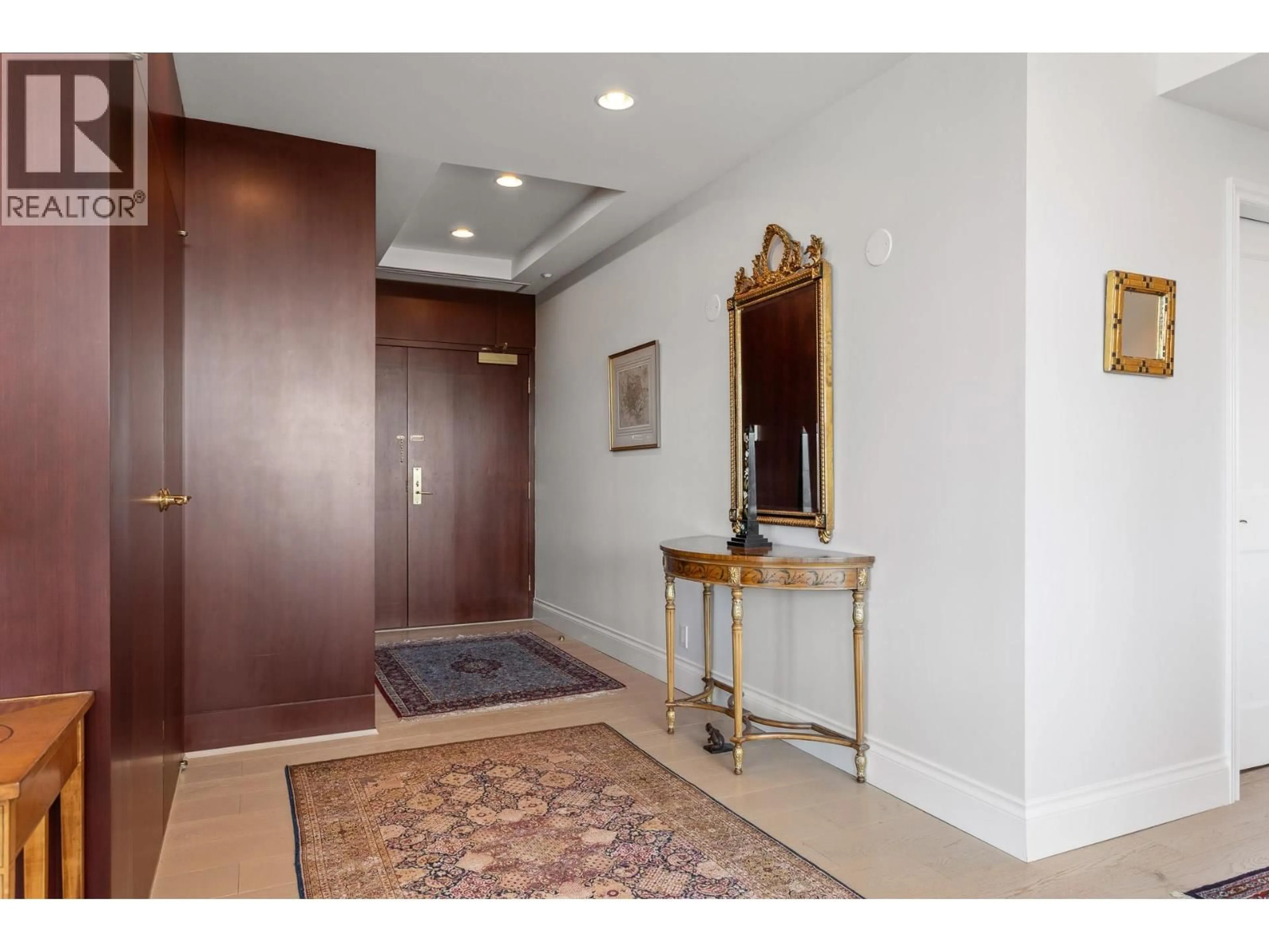 Indoor foyer for PH2 - 1777 BAYSHORE DRIVE, Vancouver British Columbia V6G3H2