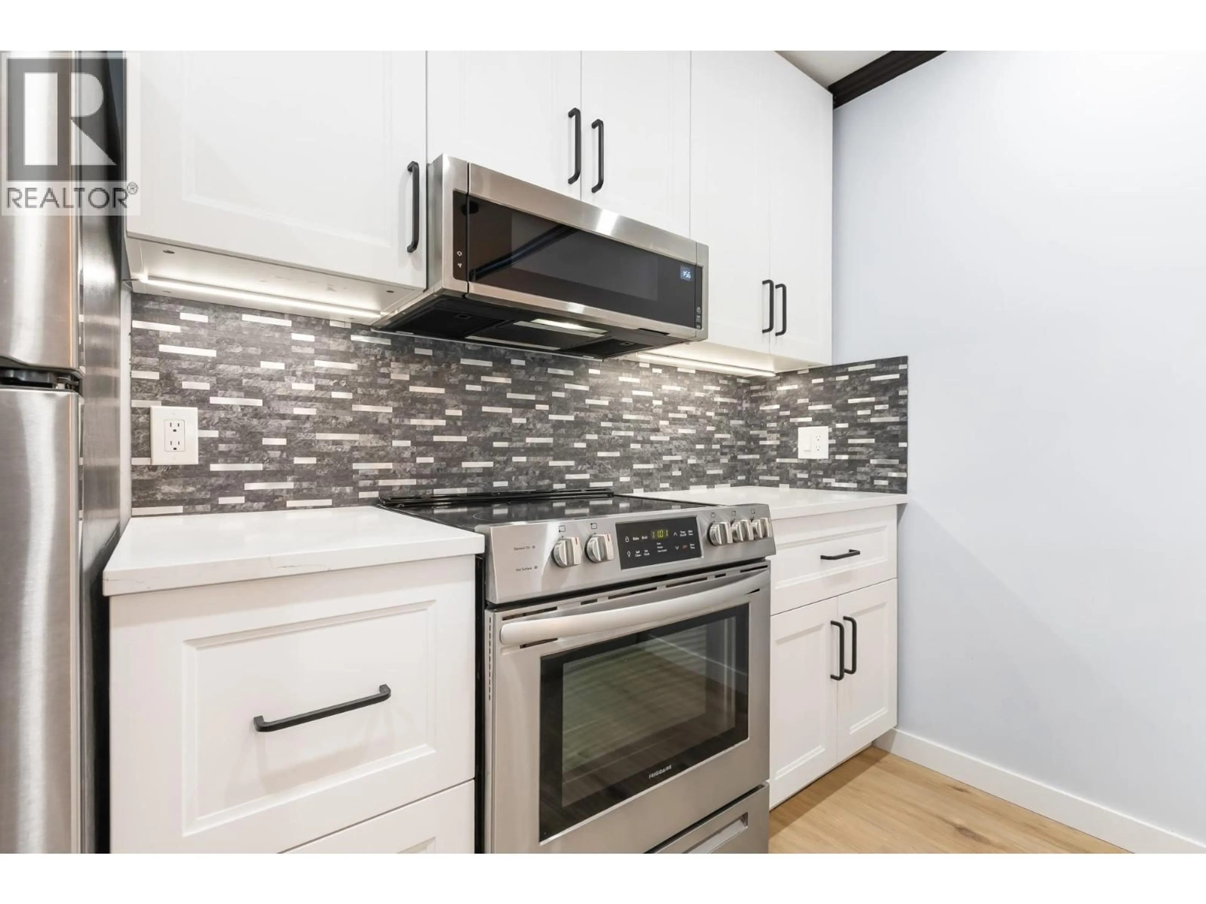 Standard kitchen, unknown for 207 - 11595 FRASER STREET, Maple Ridge British Columbia V2X0X7