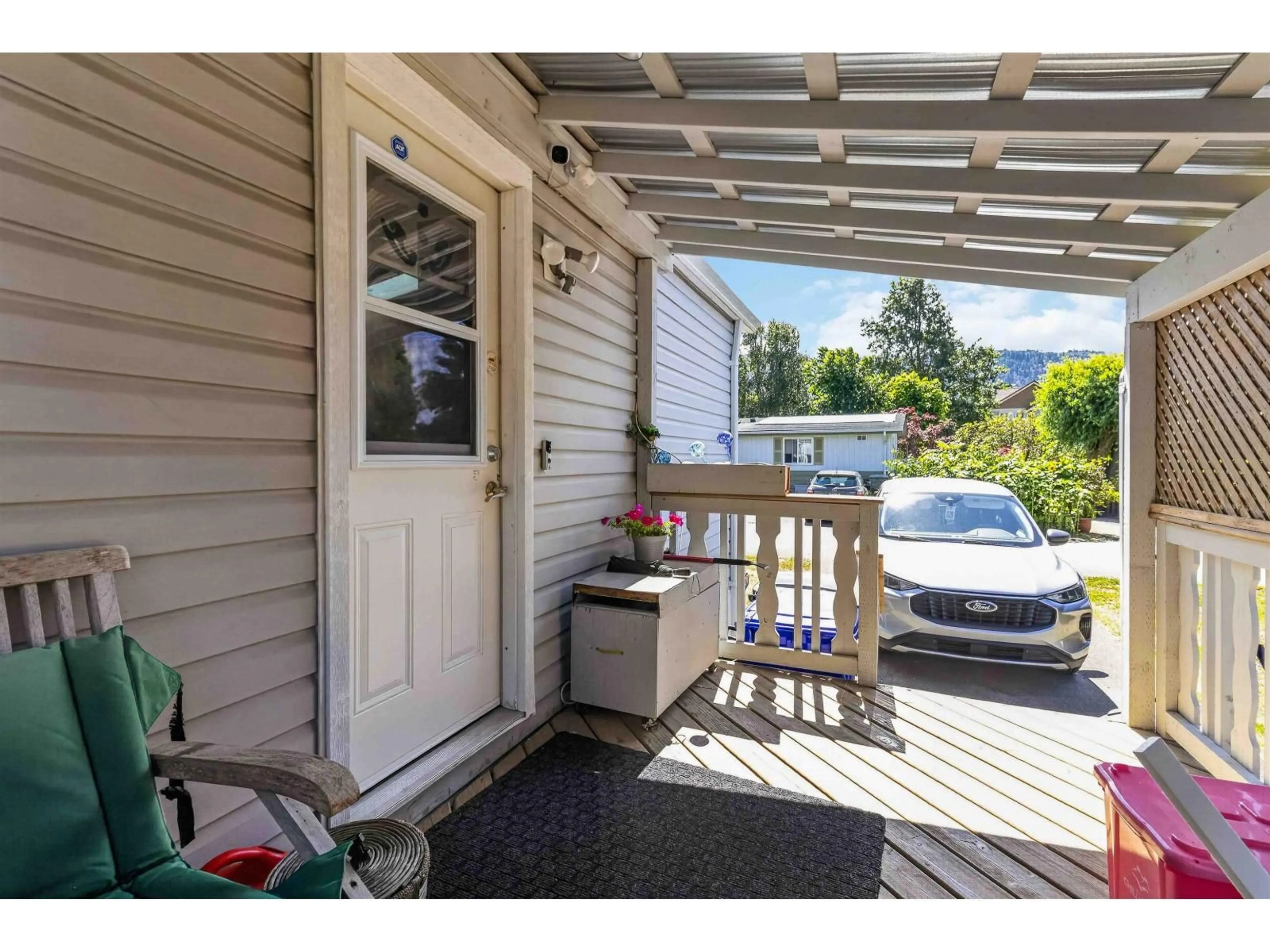 Patio, street for 22 - 44565 MONTE VISTA DRIVE, Chilliwack British Columbia V2R5Y4