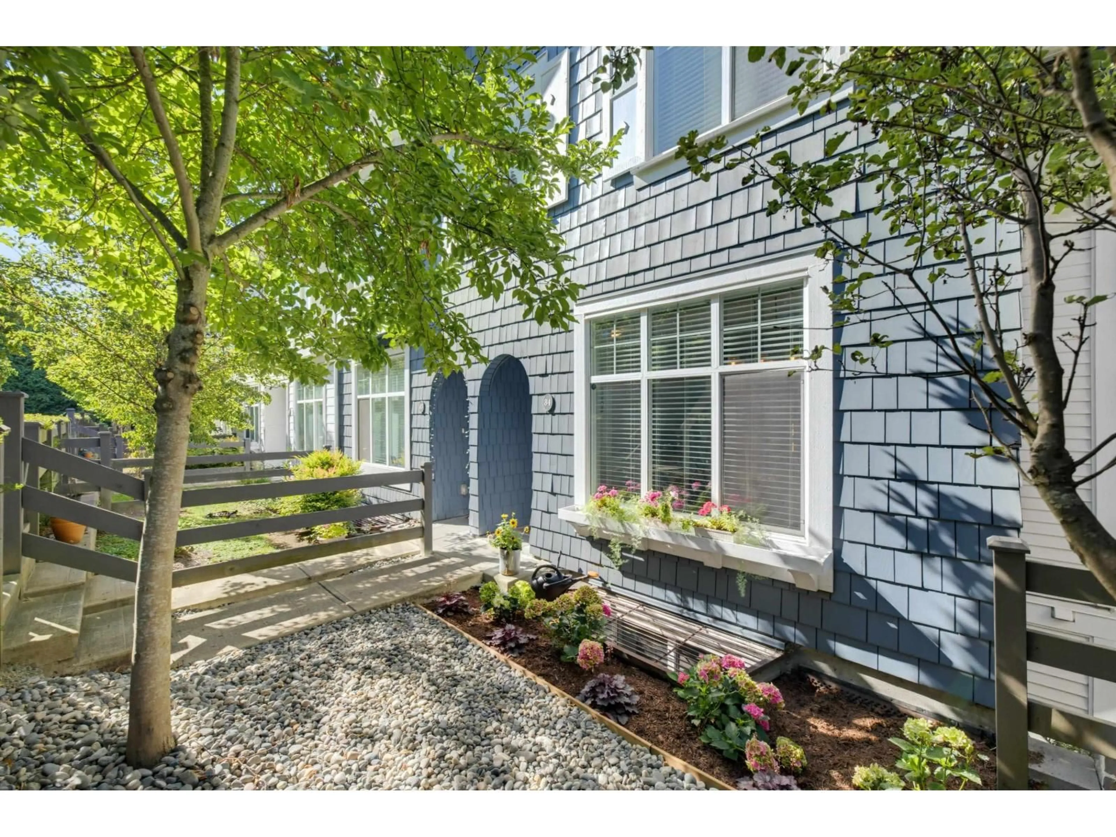 Unknown for 84 - 15268 28 AVENUE, Surrey British Columbia V4P0E8