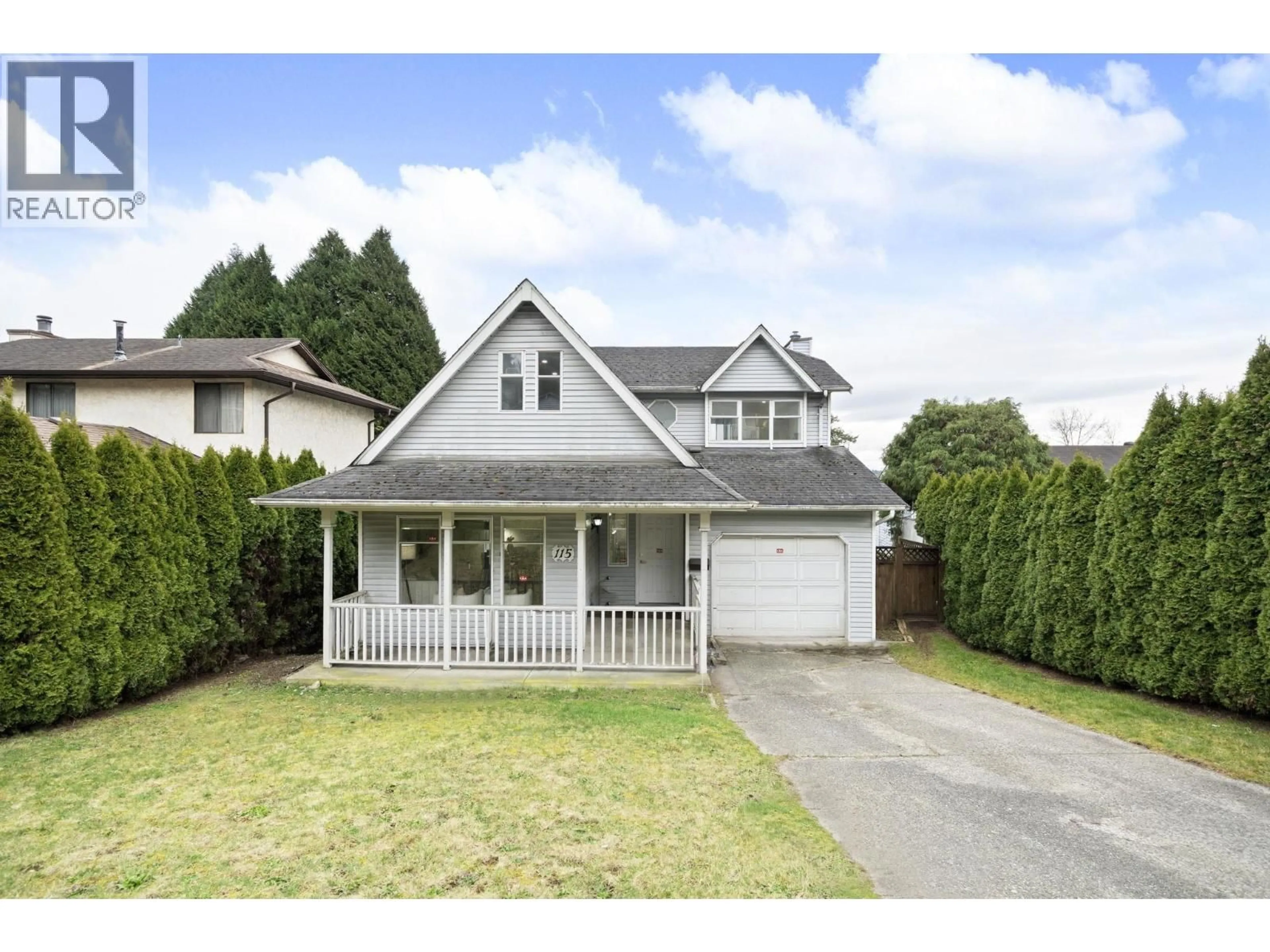 Home with vinyl exterior material, street for 115 WARRICK STREET, Coquitlam British Columbia V3K5L3