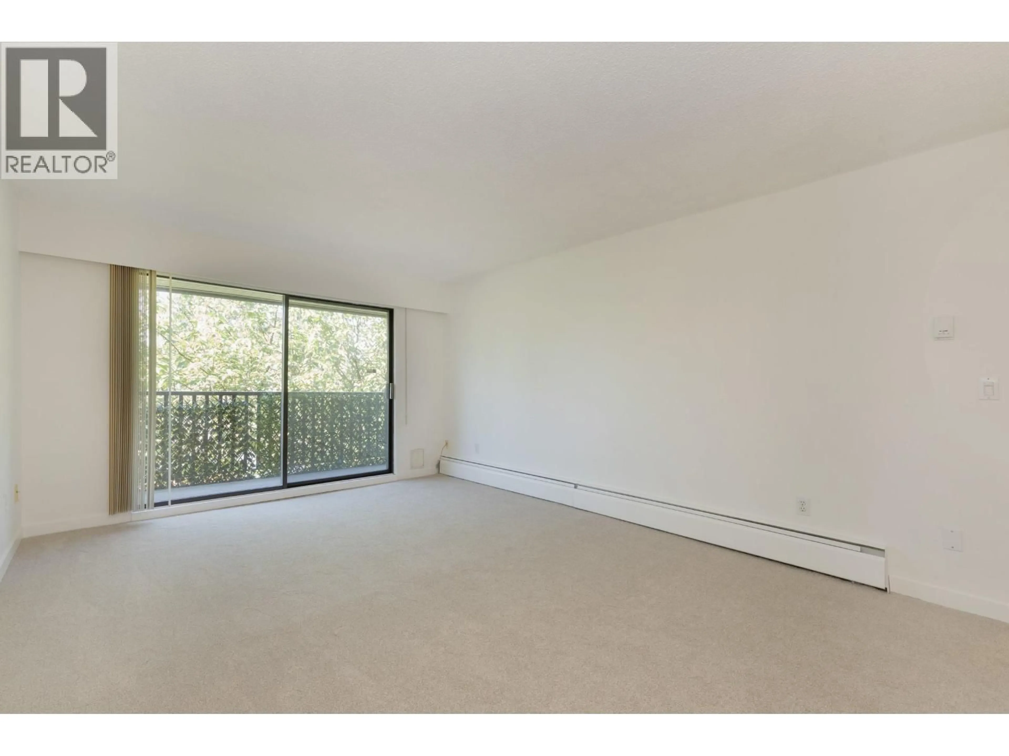 A pic of a room for 301 - 535 BLUE MOUNTAIN STREET, Coquitlam British Columbia V3J4R2