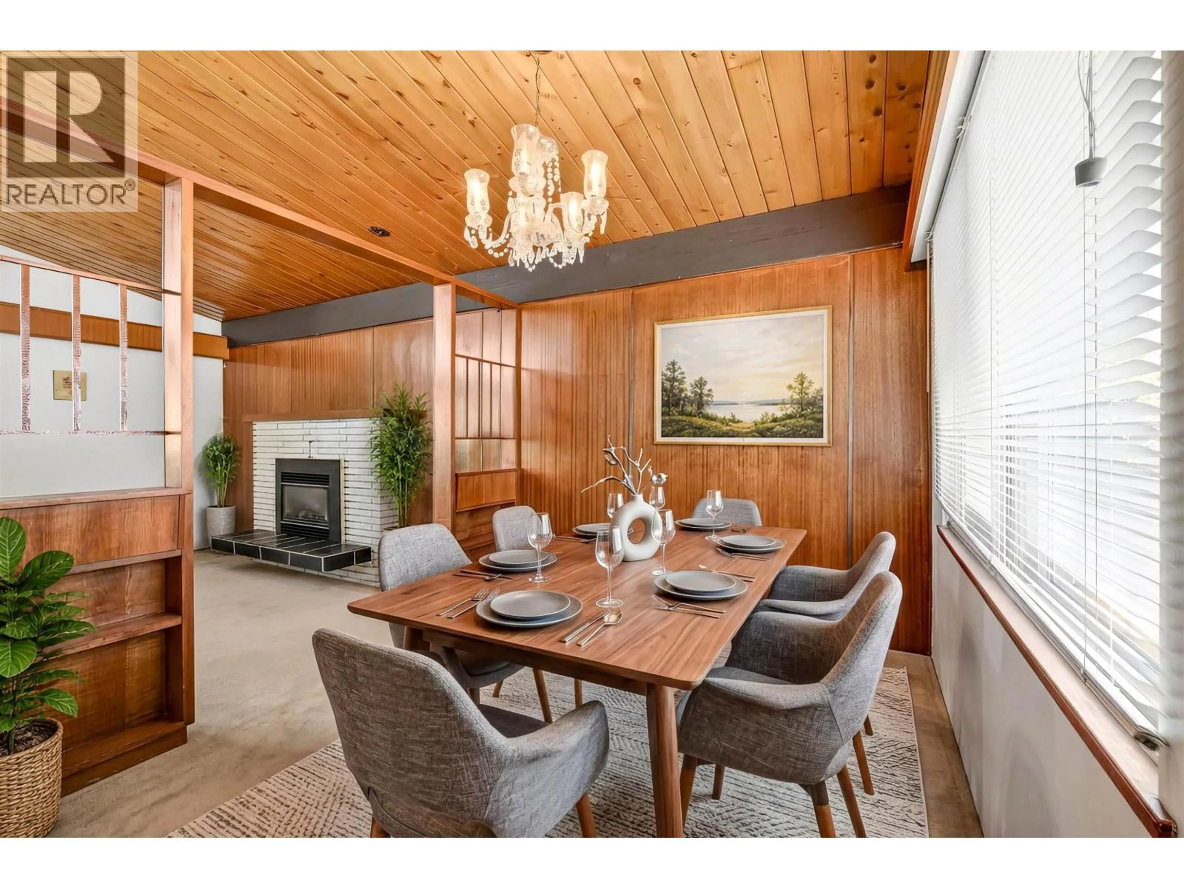Dining room, wood/laminate floor for 11680 SEATON ROAD, Richmond British Columbia V7A3G6