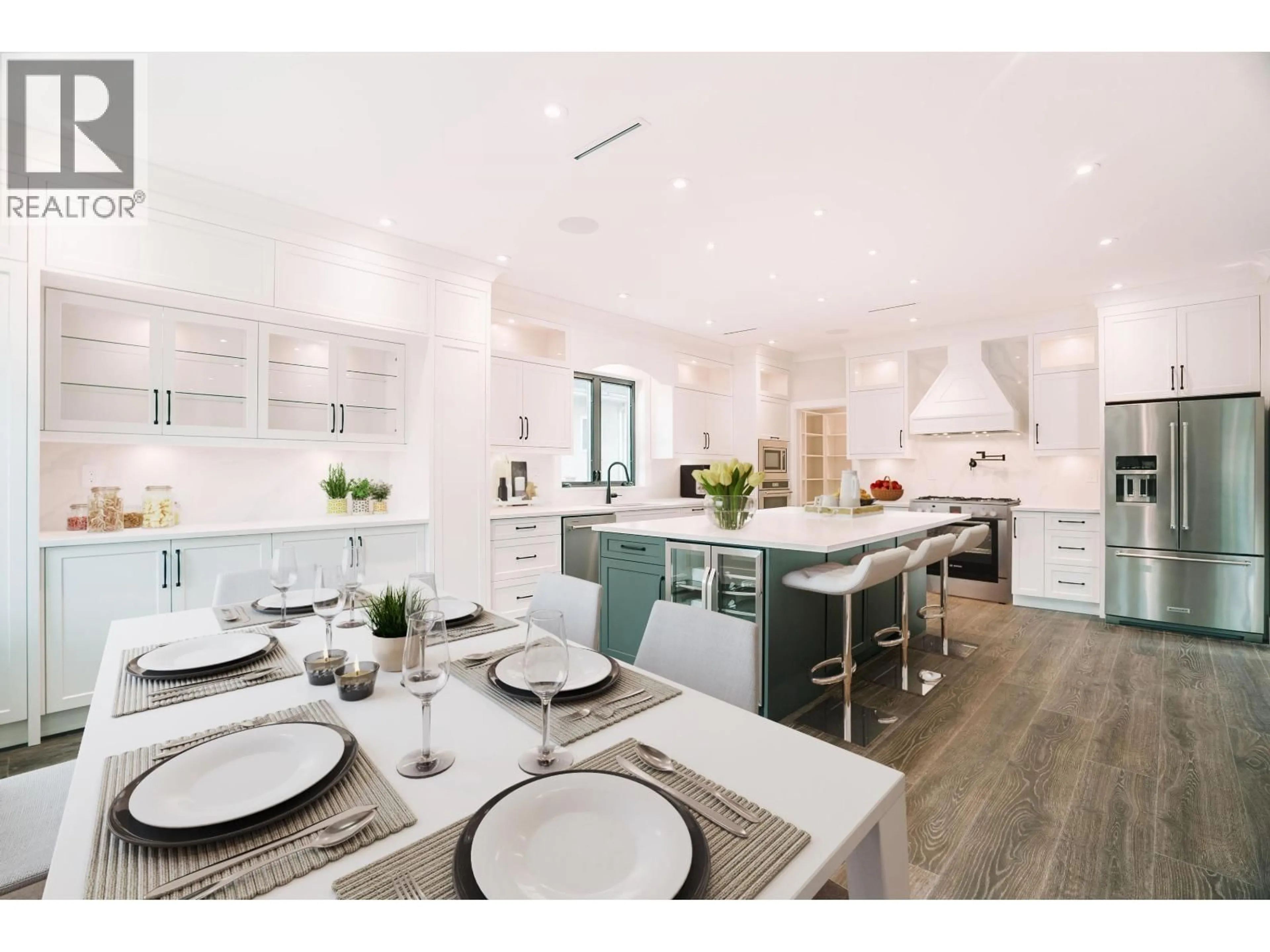 Open concept kitchen, unknown for 306 EIGHTH AVENUE, New Westminster British Columbia V3L1Y2