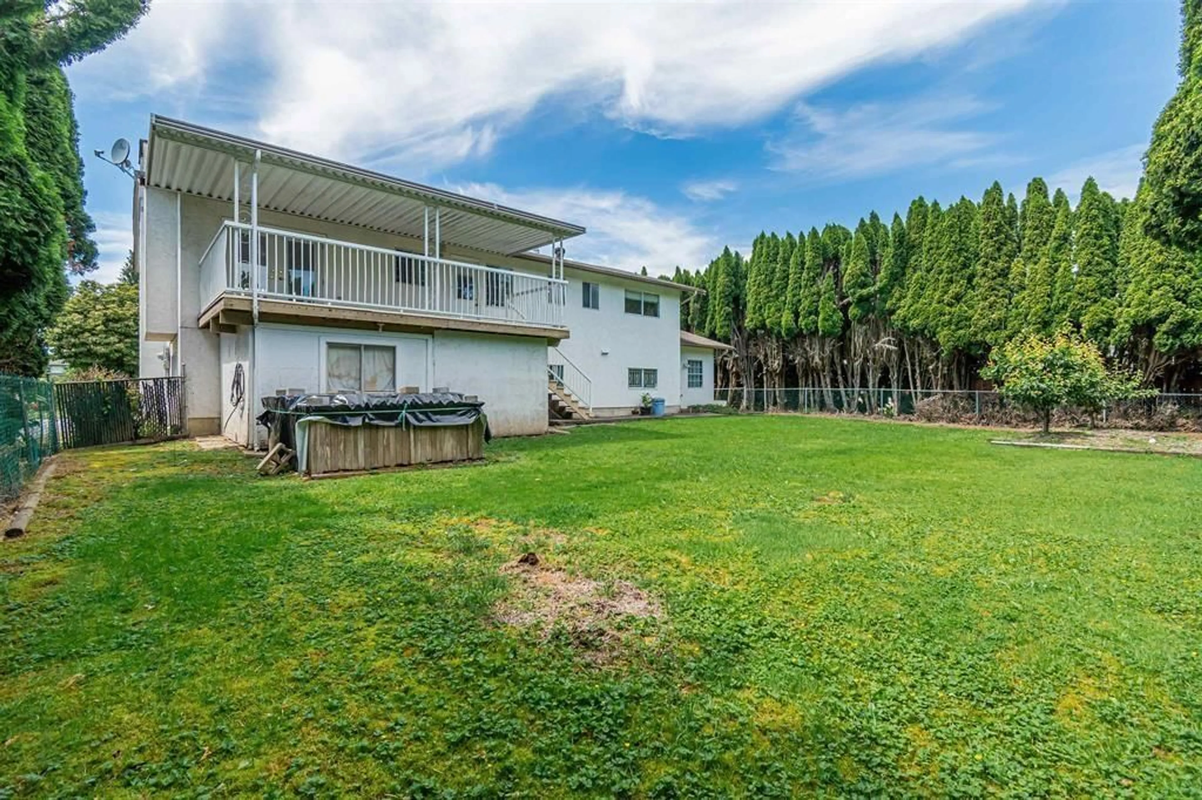 Patio, unknown for 10510 CONRAD STREET, Chilliwack British Columbia V2P7C9