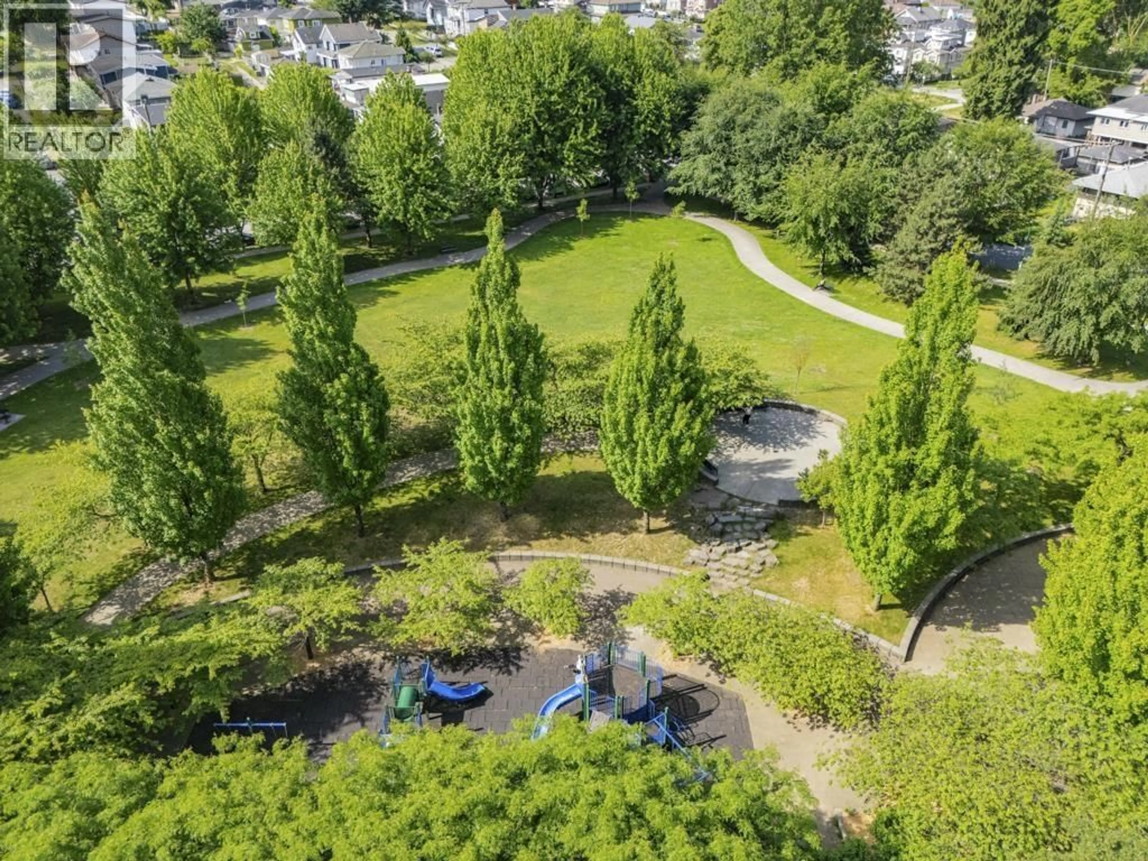 A pic from outside/outdoor area/front of a property/back of a property/a pic from drone, forest/trees view for 808 - 5380 OBEN STREET, Vancouver British Columbia V5R6H7
