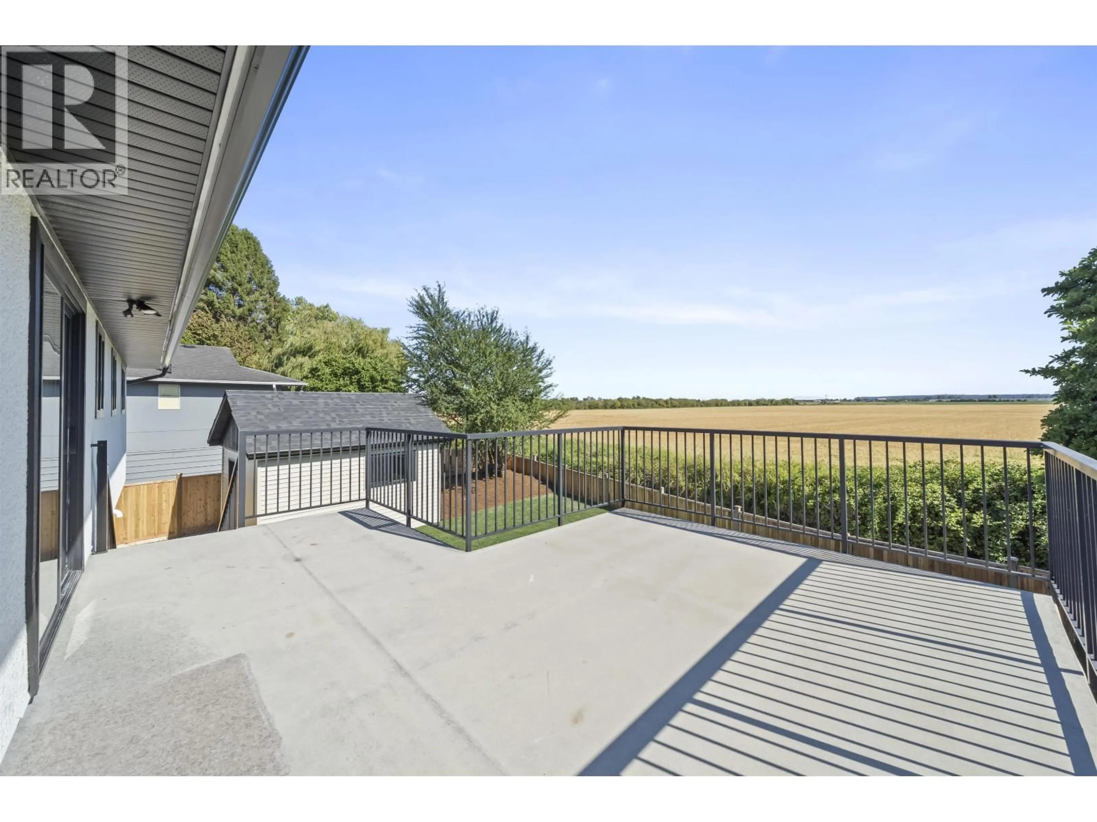 A pic from outside/outdoor area/front of a property/back of a property/a pic from drone, water/lake/river/ocean view for 5548 44 AVENUE, Delta British Columbia V4K1E1