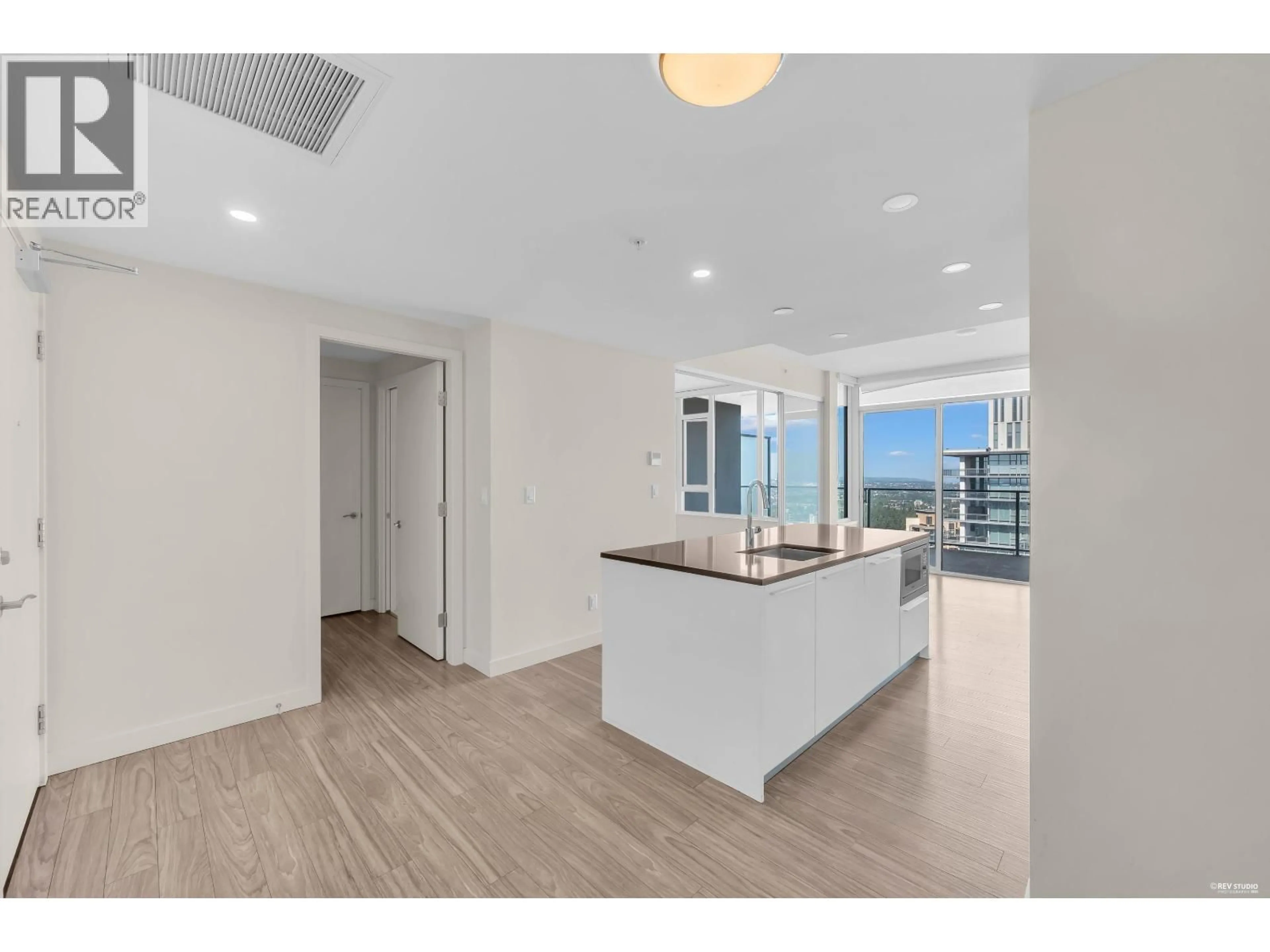 Unknown for 3606 - 6383 MCKAY AVENUE, Burnaby British Columbia V5H0H8