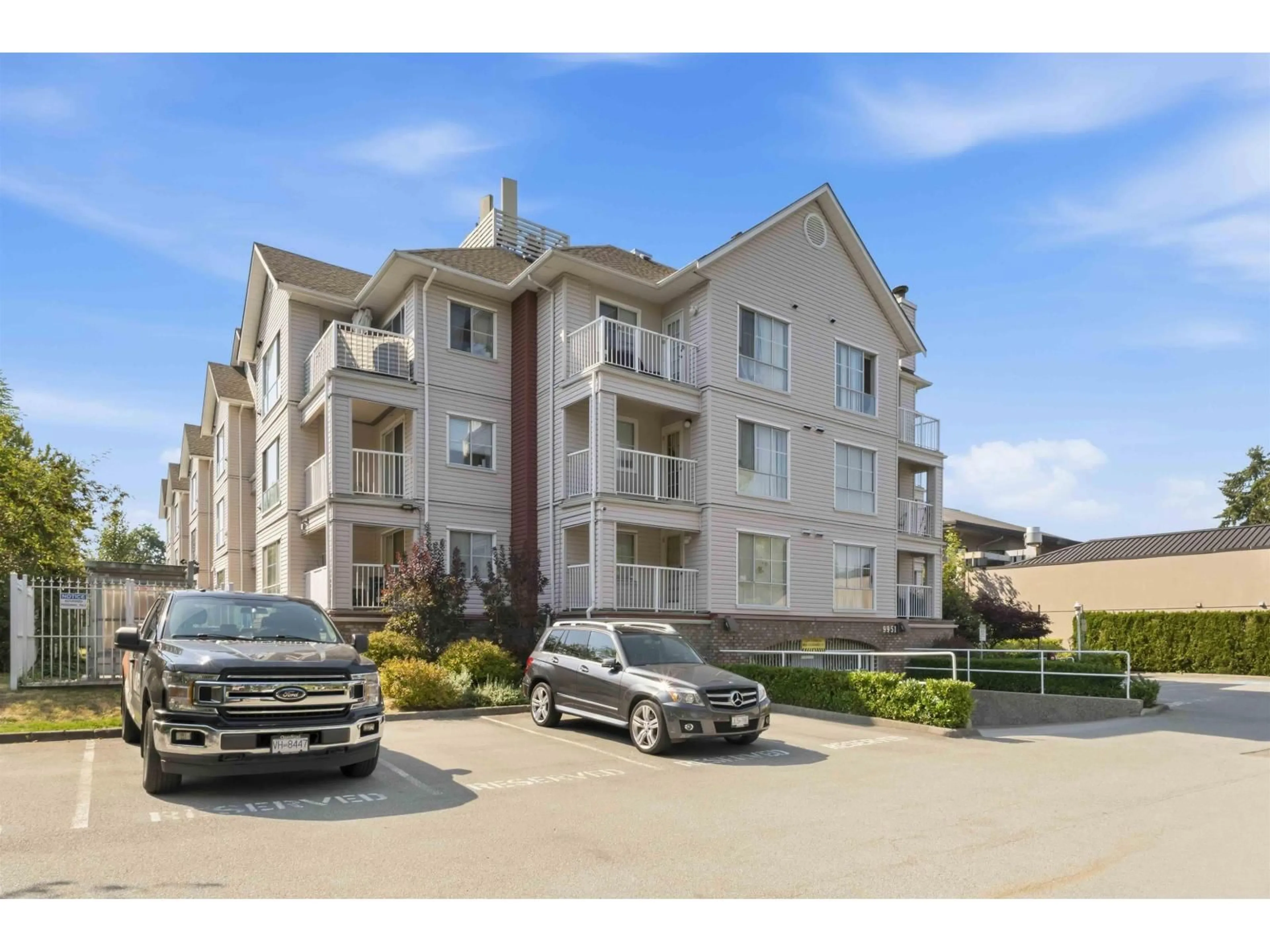 Unknown for 107 - 9951 152 STREET, Surrey British Columbia V3R4G5