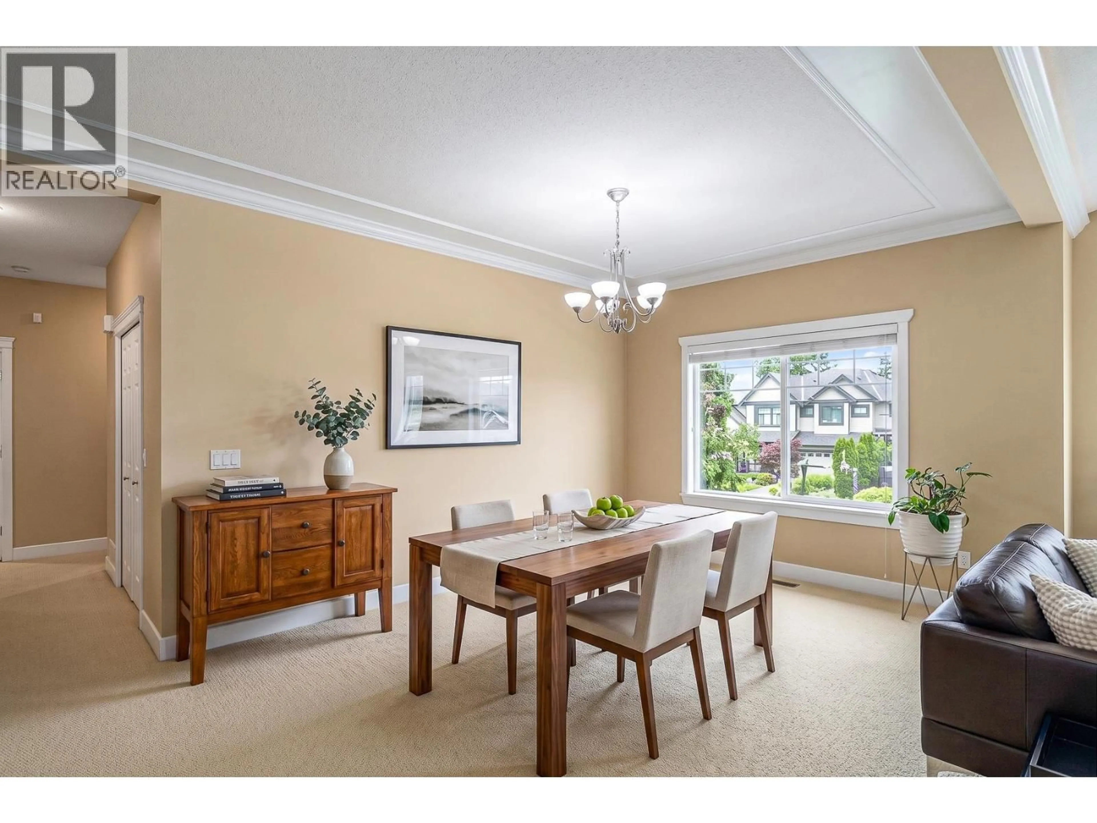 Dining room, unknown for 735 SCHOOLHOUSE STREET, Coquitlam British Columbia V3J5S1