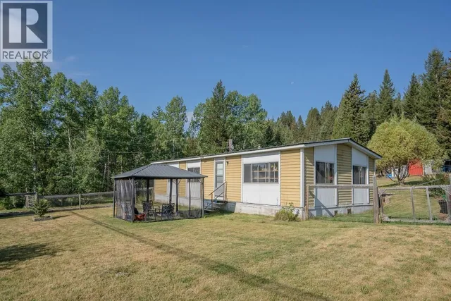 5472 CANIM HENDRIX LAKE ROAD, 100 Mile House 2