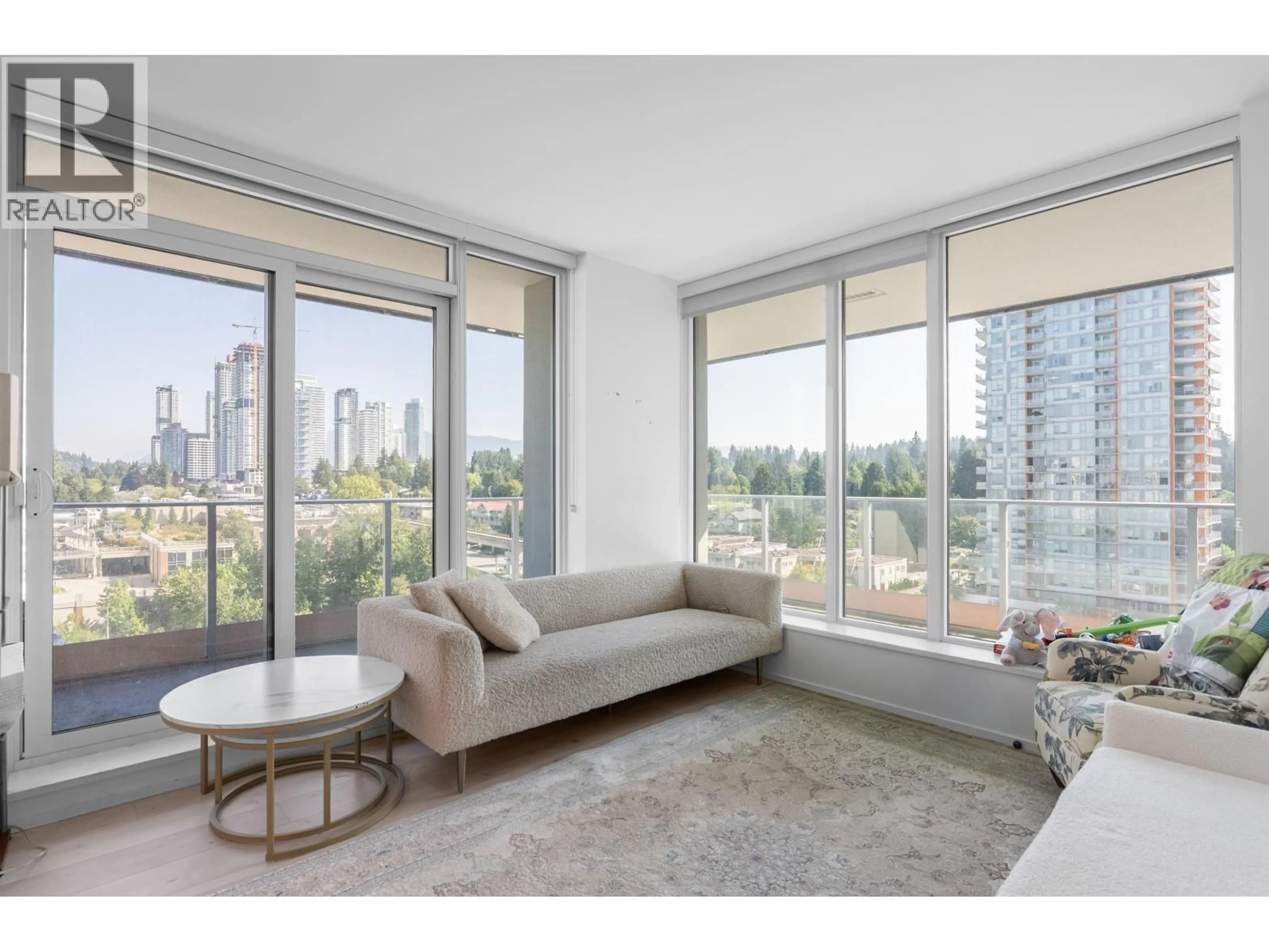 Living room with furniture, unknown for 1101 - 3809 EVERGREEN PLACE, Burnaby British Columbia V3J0M1