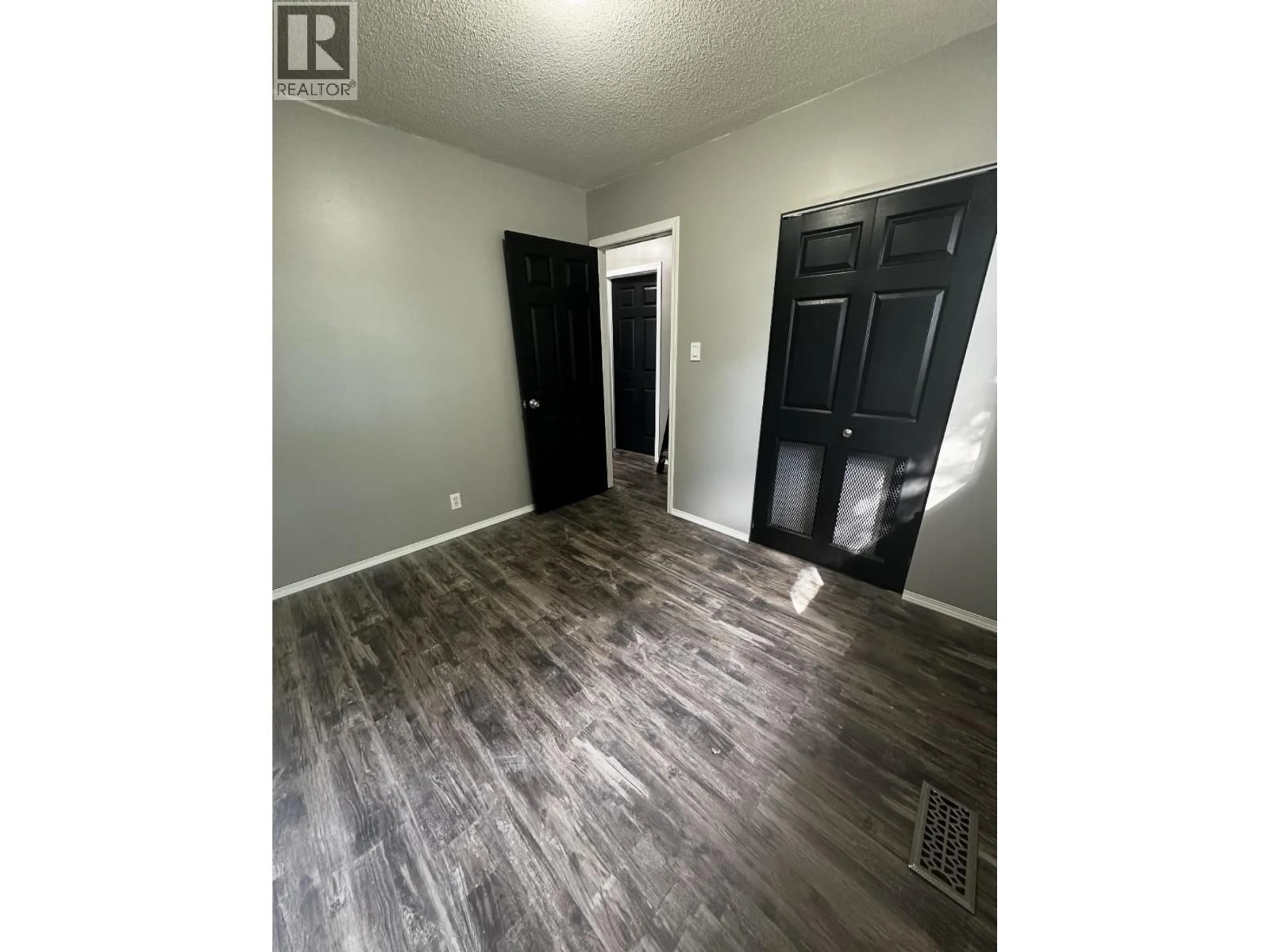 A pic of a room for 1210 ELKHORN CRESCENT, Prince George British Columbia V2M6J1