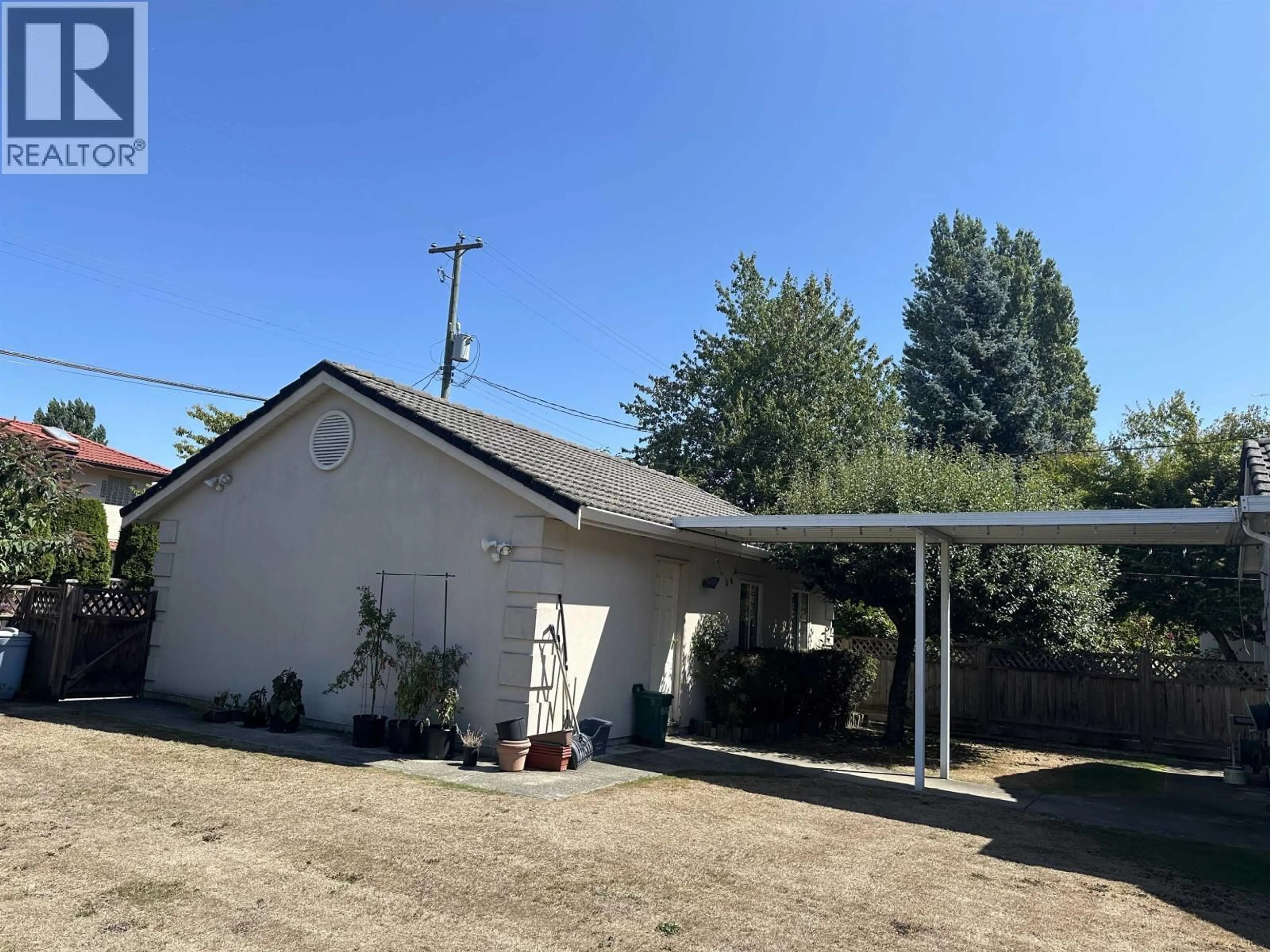 A pic from outside/outdoor area/front of a property/back of a property/a pic from drone, unknown for 7571 REEDER ROAD, Richmond British Columbia V7A1C4