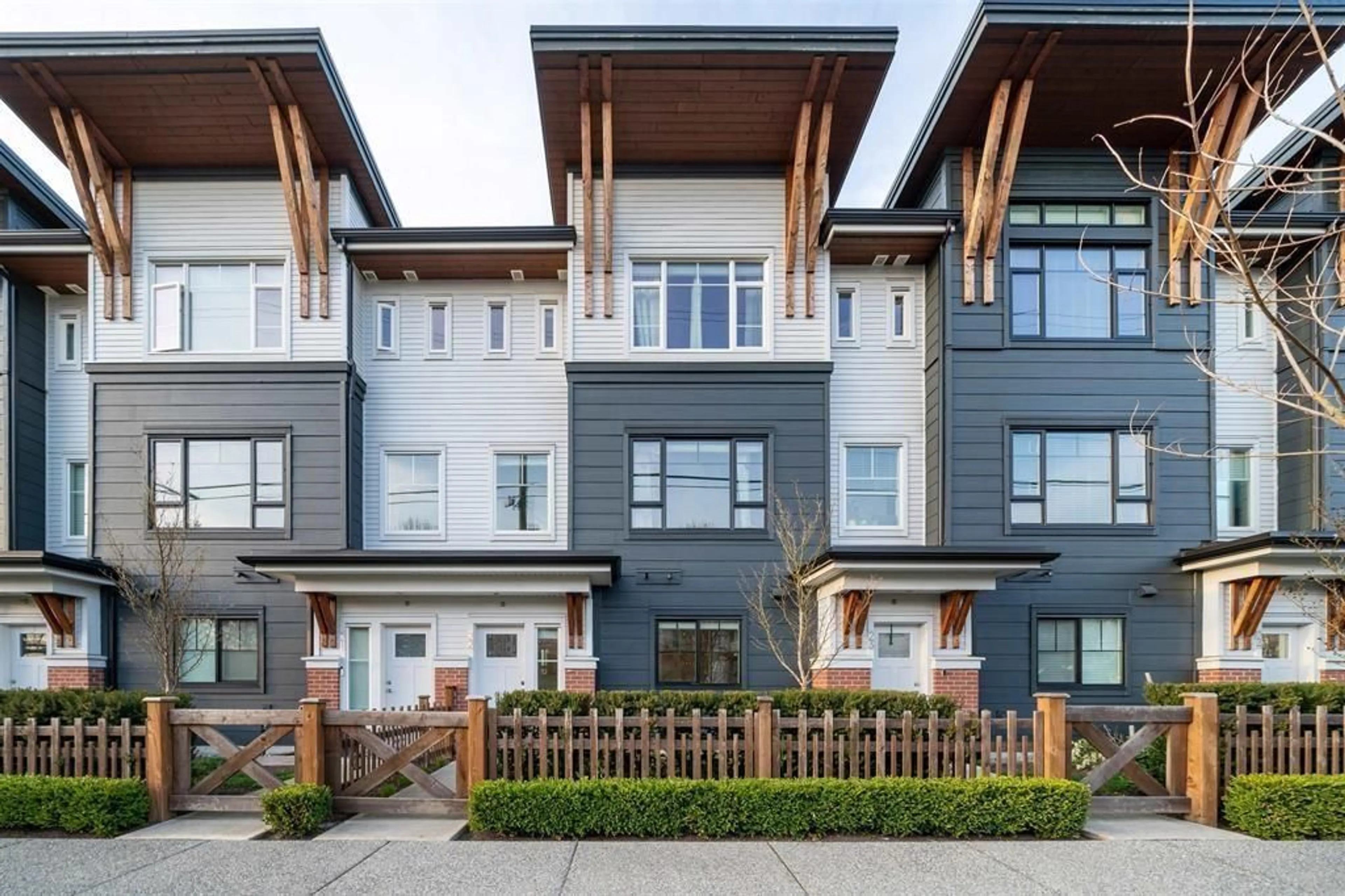 Unknown for 21 - 22128 48A AVENUE, Langley British Columbia V3A0L6