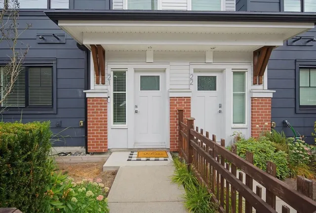 21 - 22128 48A AVENUE, Langley 3