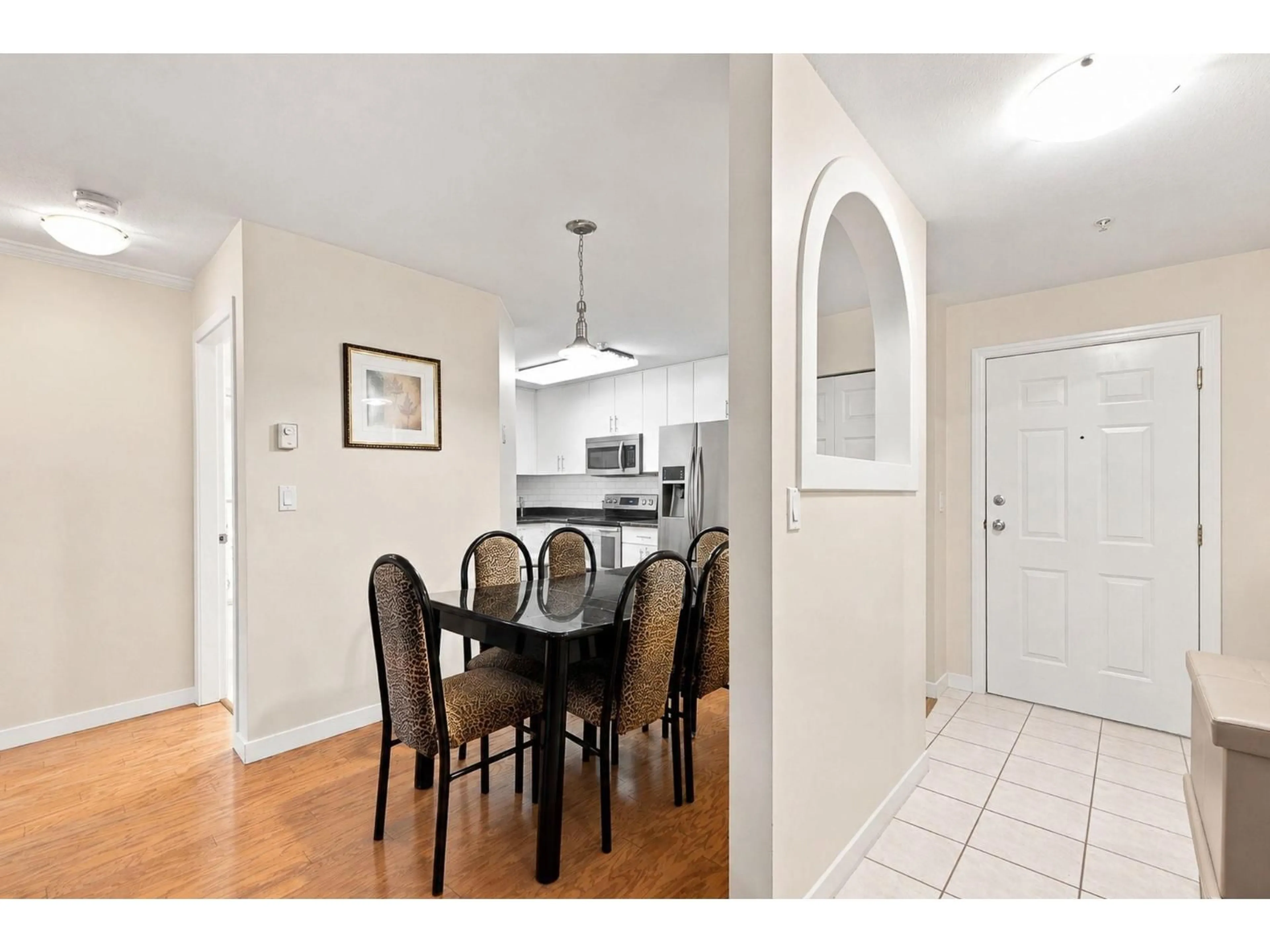 Dining room, unknown for 105 - 2958 TRETHEWEY STREET, Abbotsford British Columbia V2T6P6