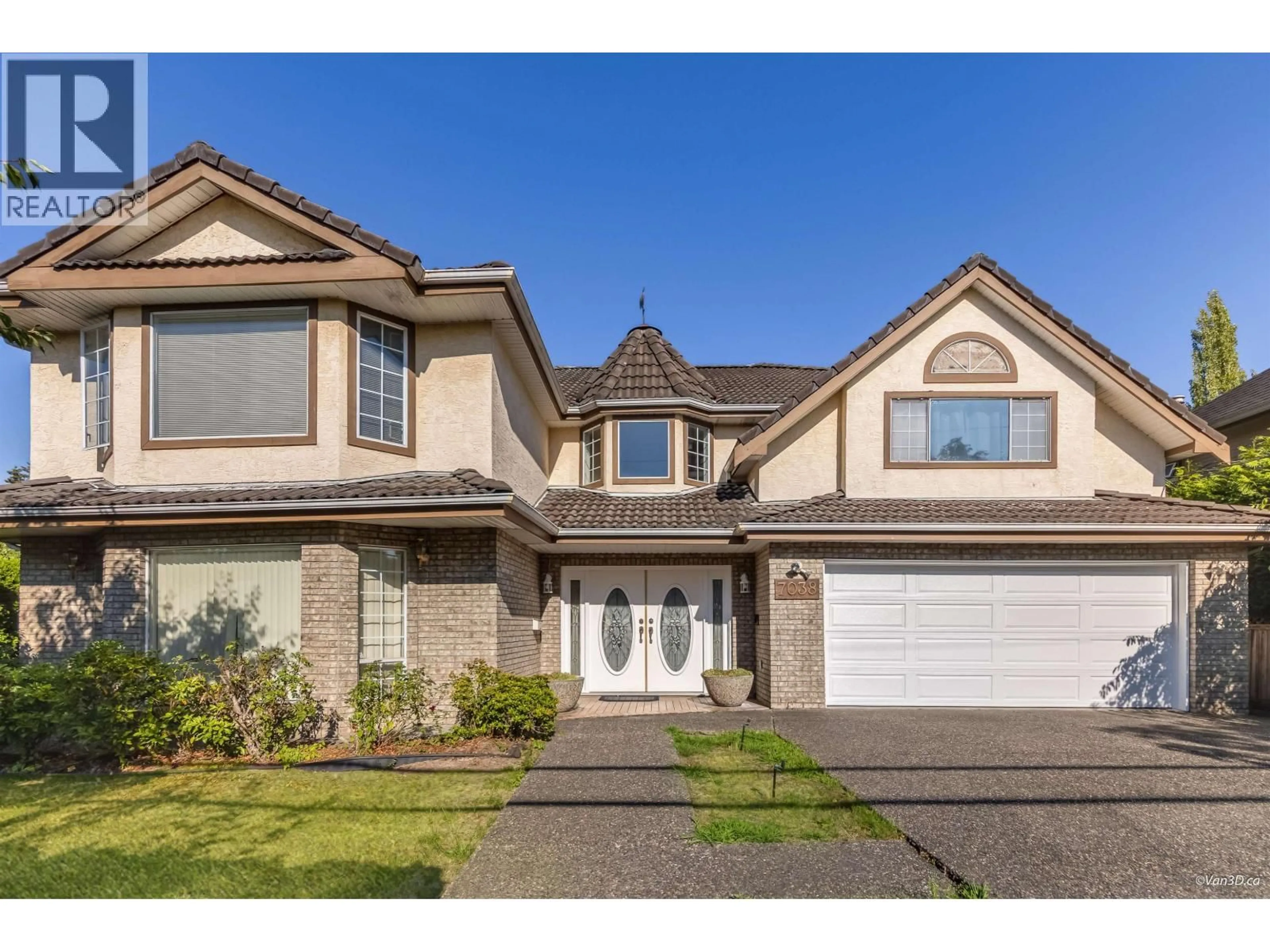 Home with vinyl exterior material, street for 7038 BRIDGE STREET, Richmond British Columbia V6Y2S7