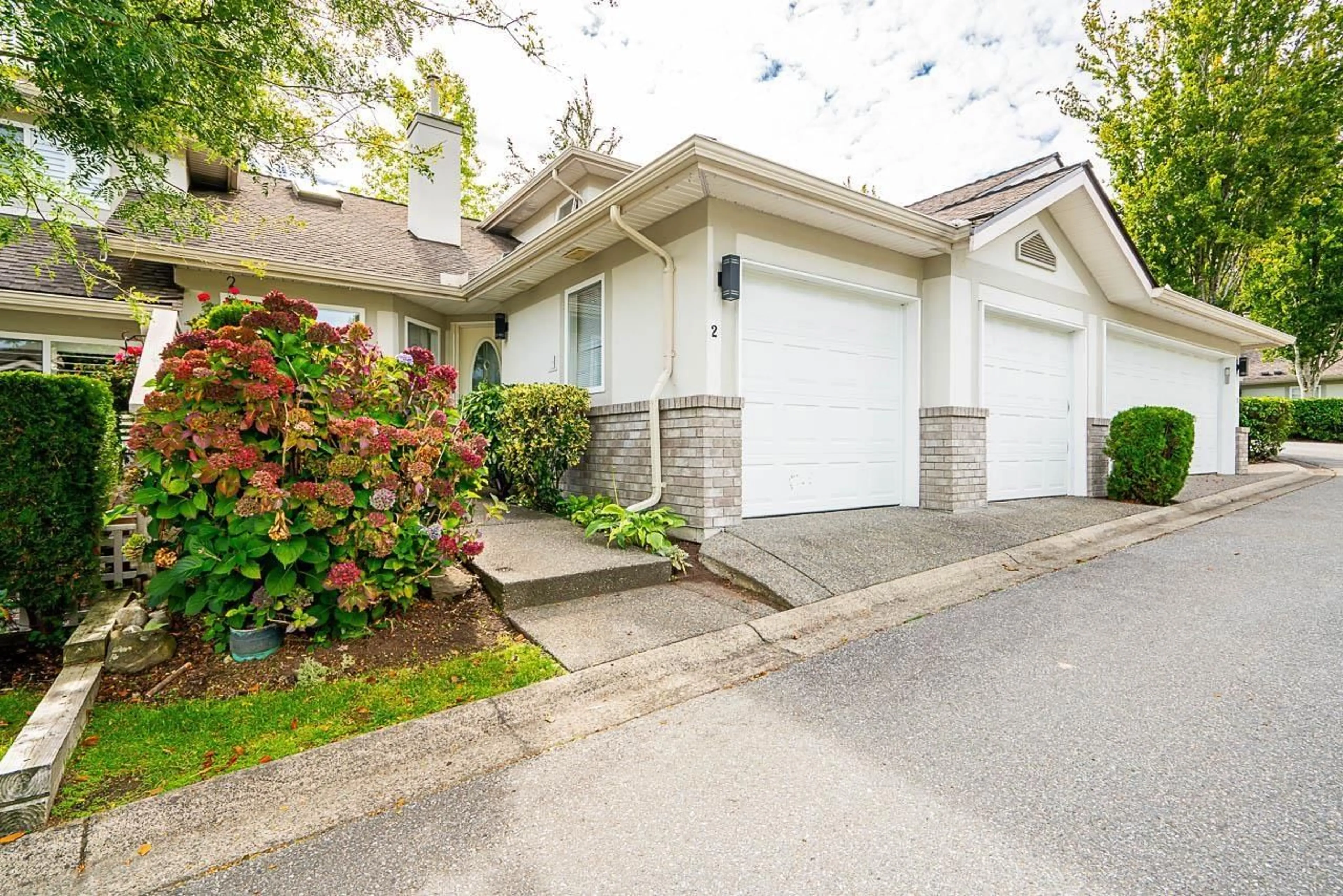 Unknown for 2 - 15099 28 AVENUE, Surrey British Columbia V4P1P3