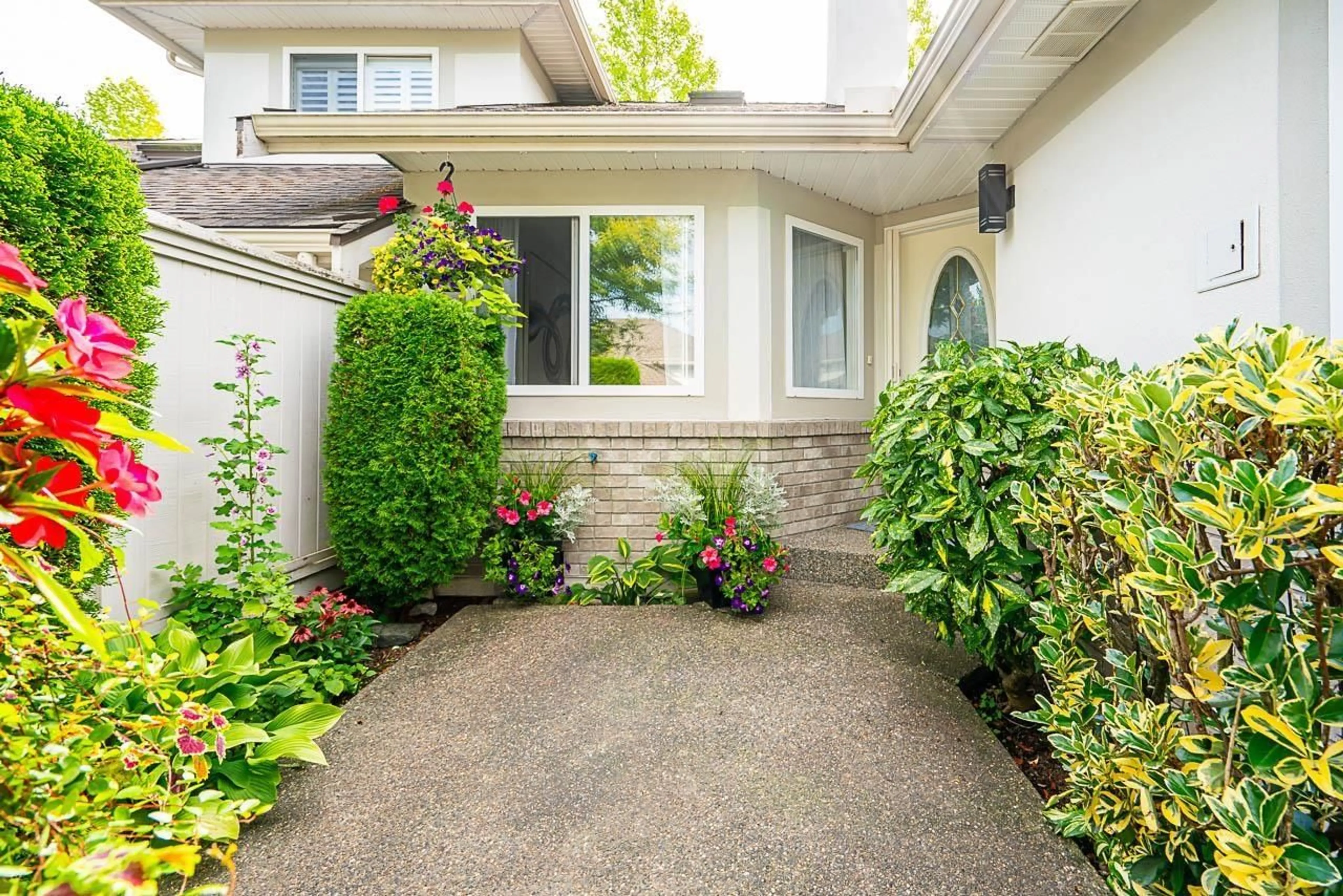 Patio, street for 2 - 15099 28 AVENUE, Surrey British Columbia V4P1P3
