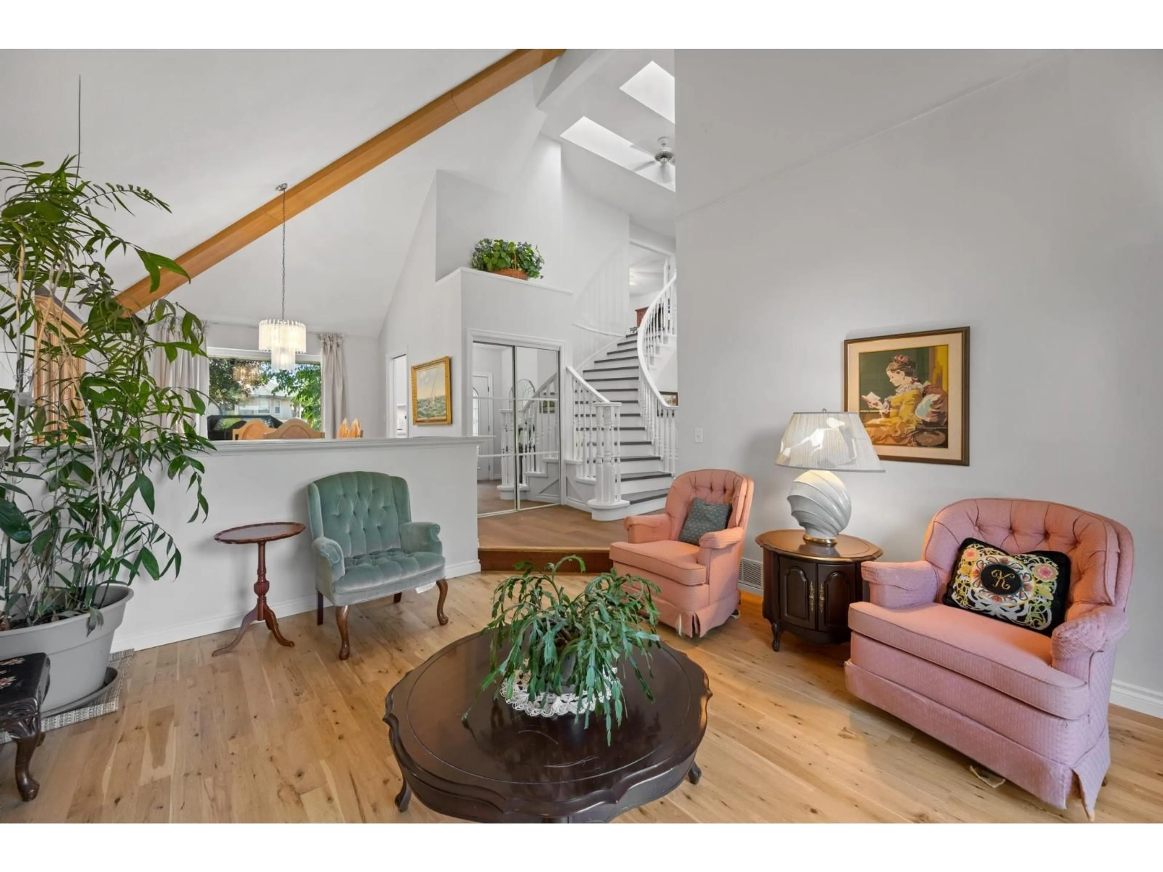 Unknown for 16614 CHERRYHILL CRESCENT, Surrey British Columbia V2W0A8