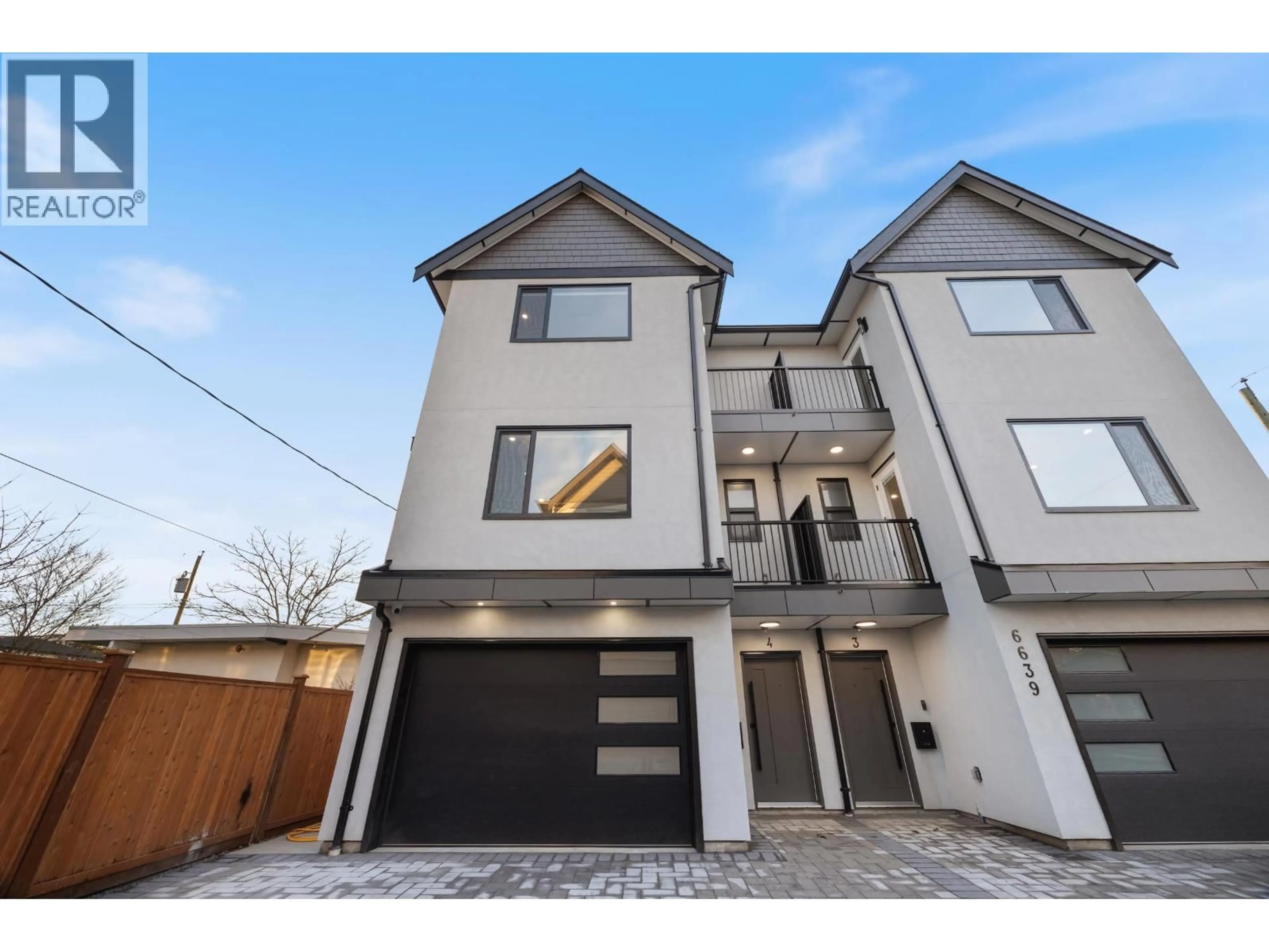 Unknown for 4 - 6639 ACACIA AVENUE, Burnaby British Columbia V5E3J8