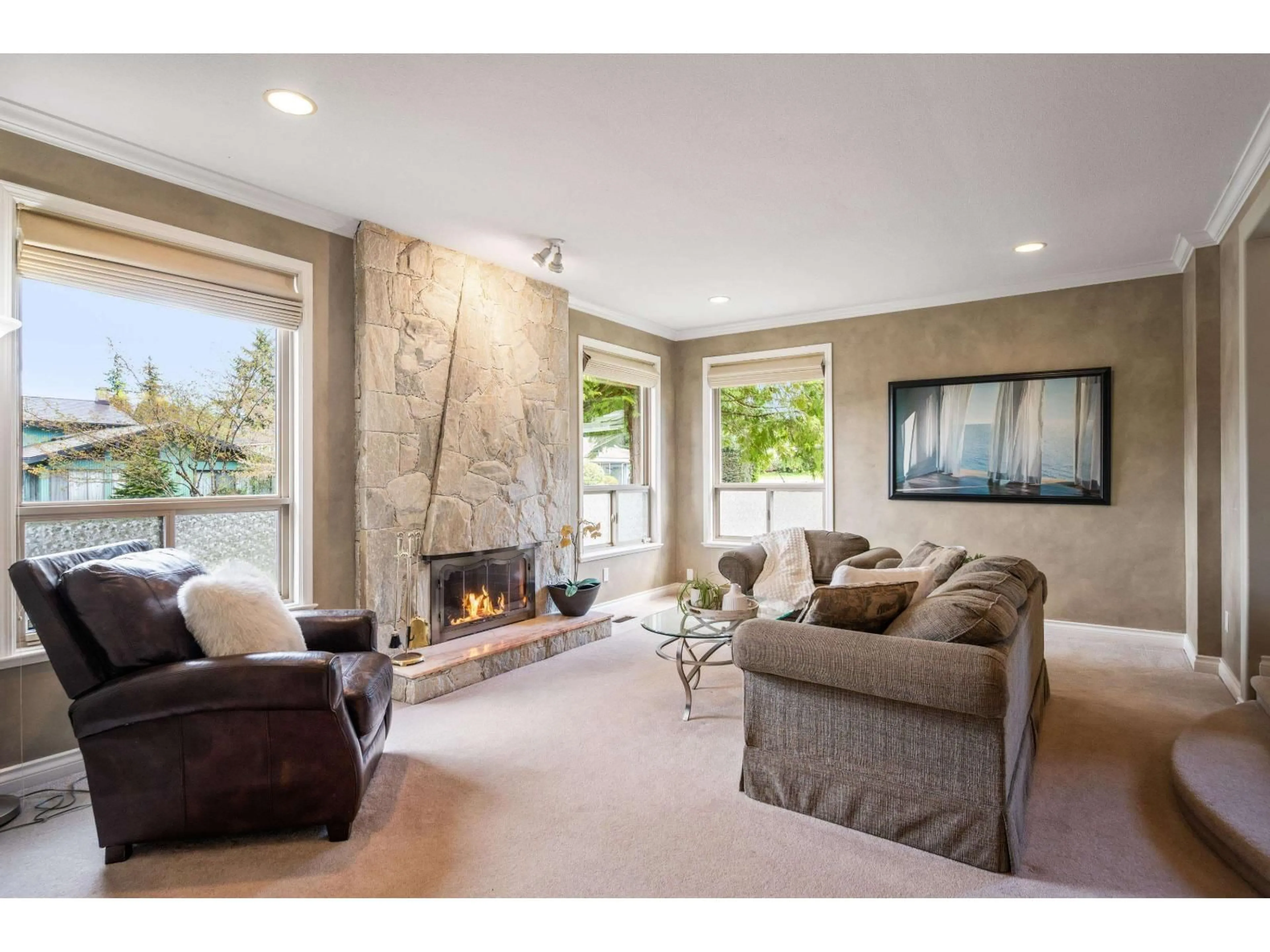 Living room with furniture, unknown for 11390 NORTHVIEW CRESCENT, Delta British Columbia V4E2P7