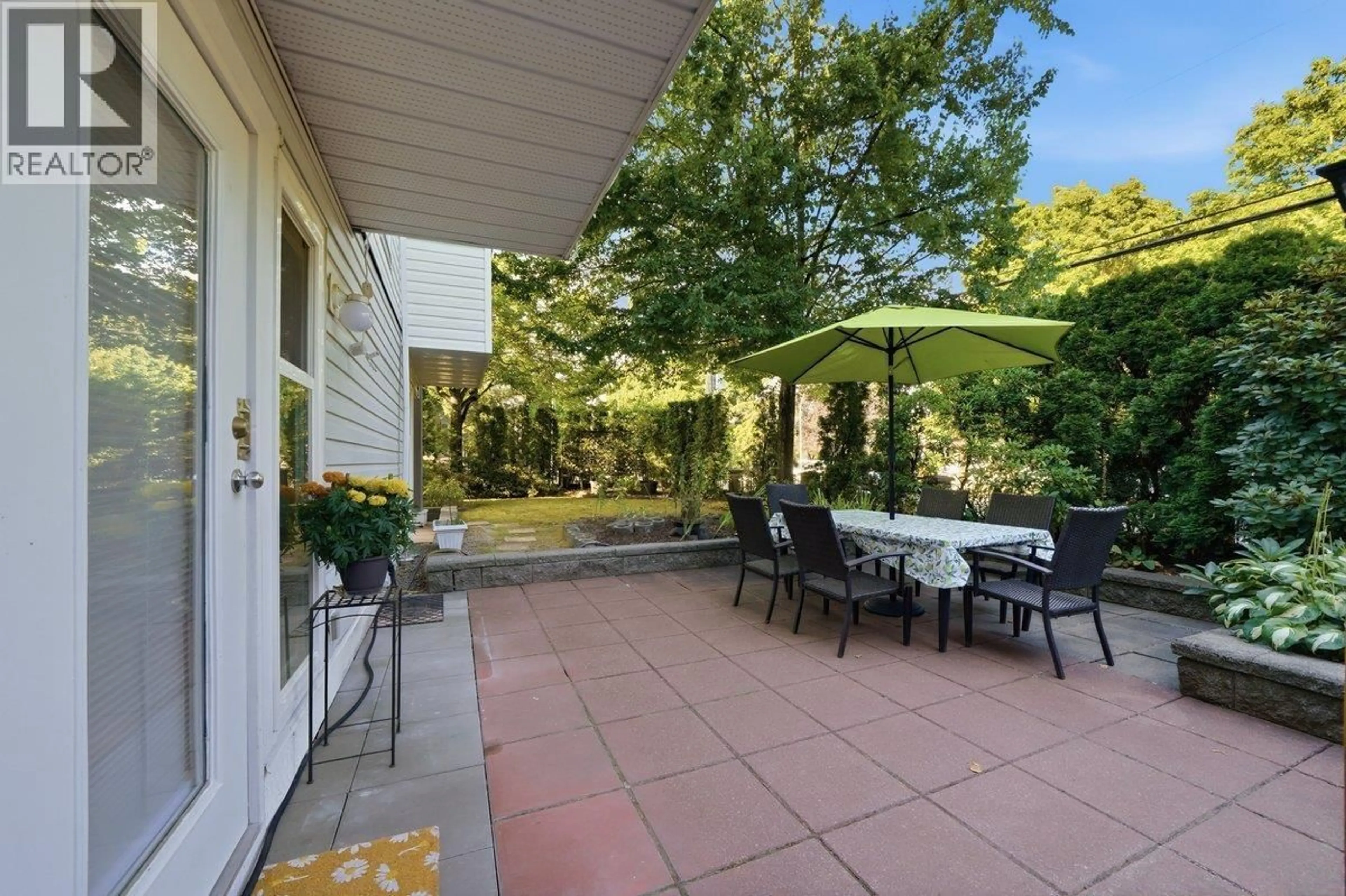 Patio, street for 101 - 2983 CAMBRIDGE STREET, Port Coquitlam British Columbia V3B7N7