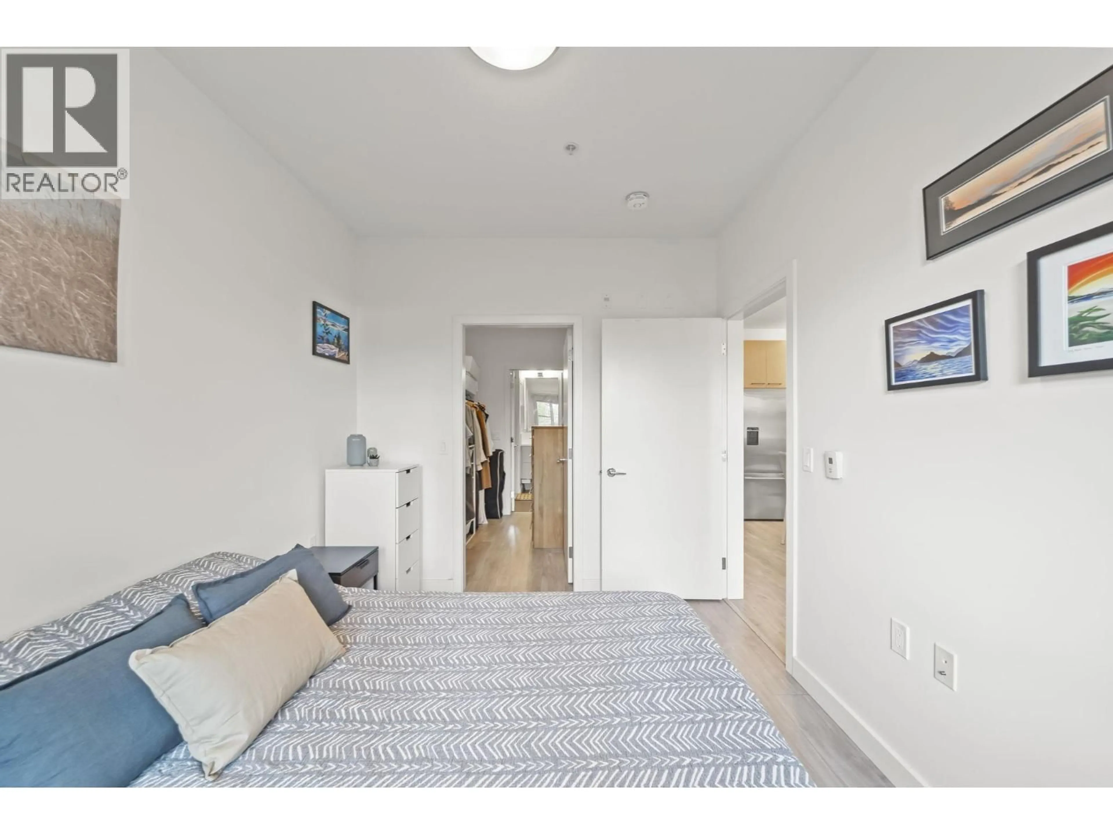A pic of a room for 214 - 1621 HAMILTON AVENUE, North Vancouver British Columbia V7P0B6