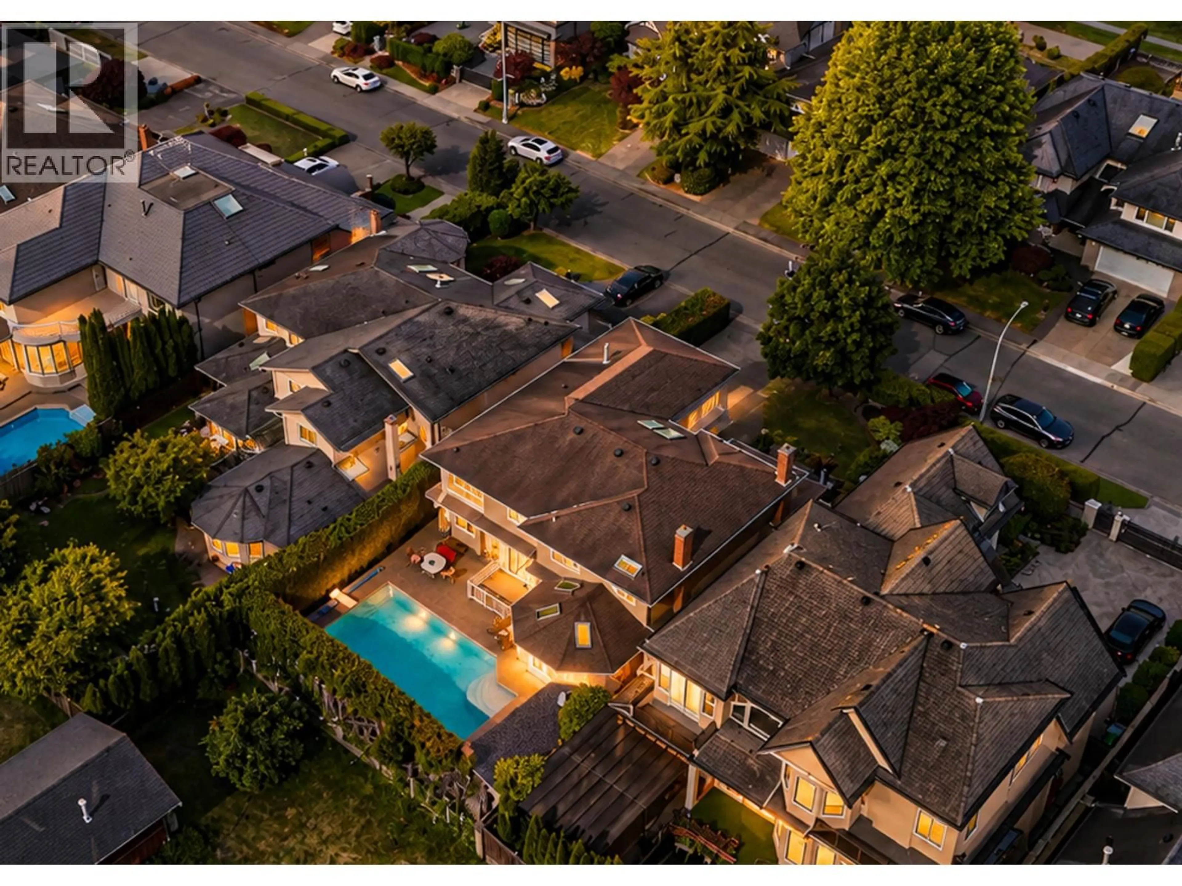 A pic from outside/outdoor area/front of a property/back of a property/a pic from drone, unknown for 8231 SUNNYWOOD DRIVE, Richmond British Columbia V6Y3G4