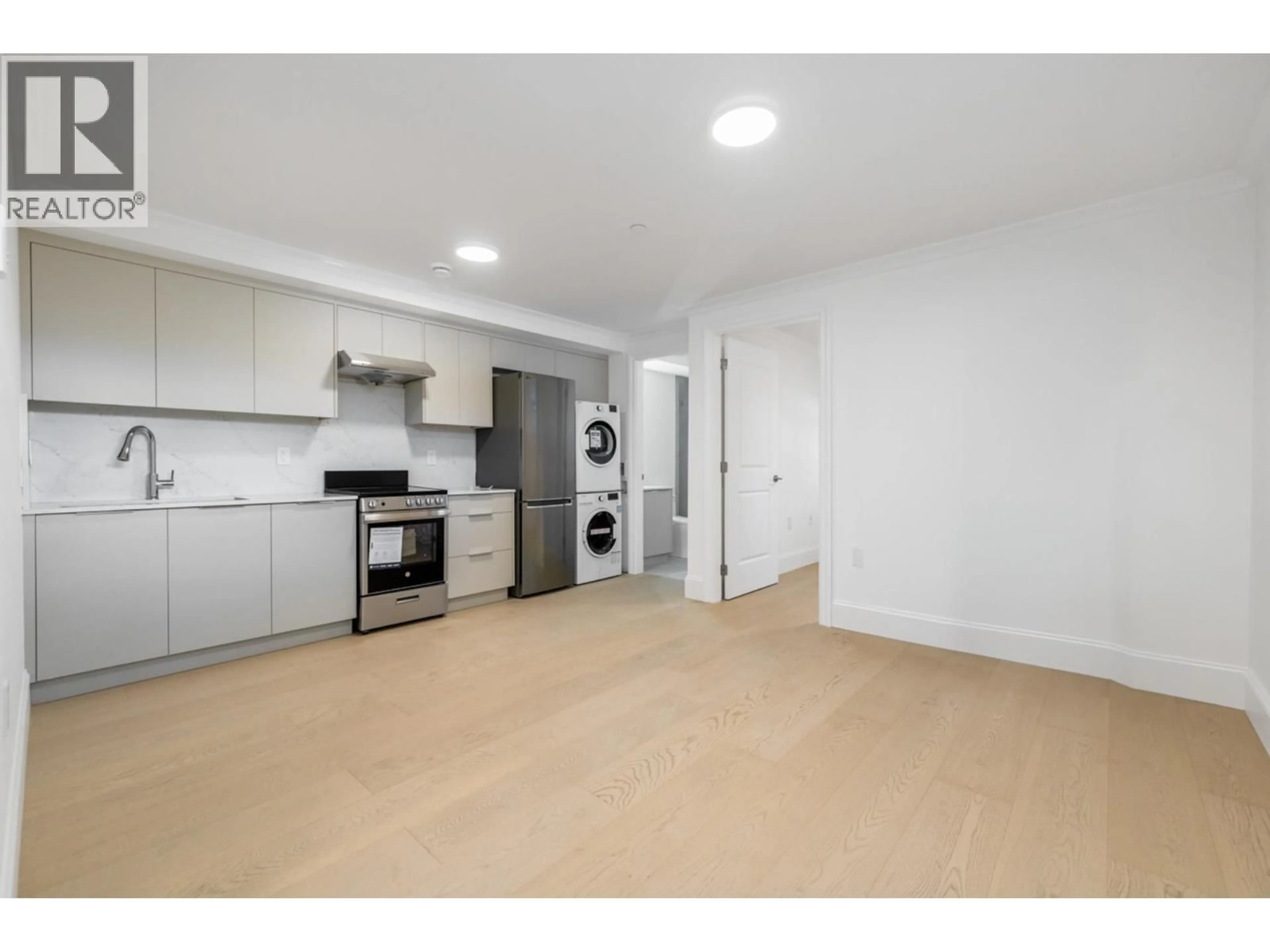Unknown for 5081 CROWN AVENUE, Vancouver British Columbia V6N2B7