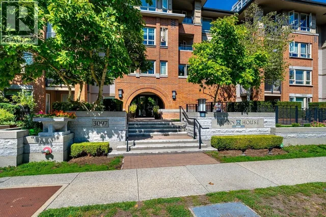 102 - 3097 LINCOLN AVENUE, Coquitlam